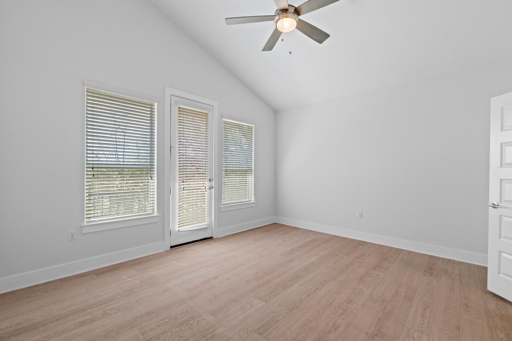 8922 Menchaca Rd # 1004, Austin, TX 78748