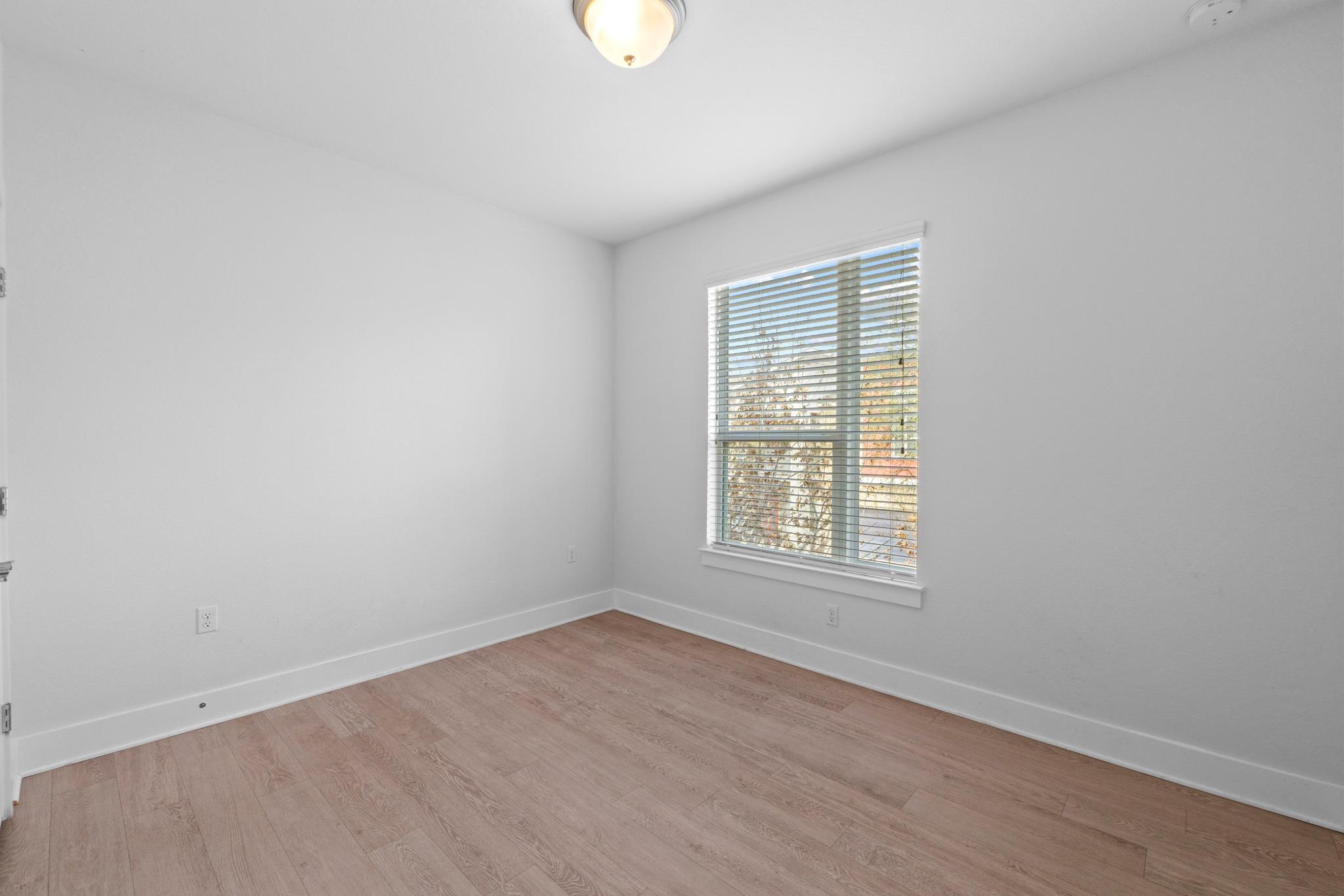 8922 Menchaca Rd # 1004, Austin, TX 78748