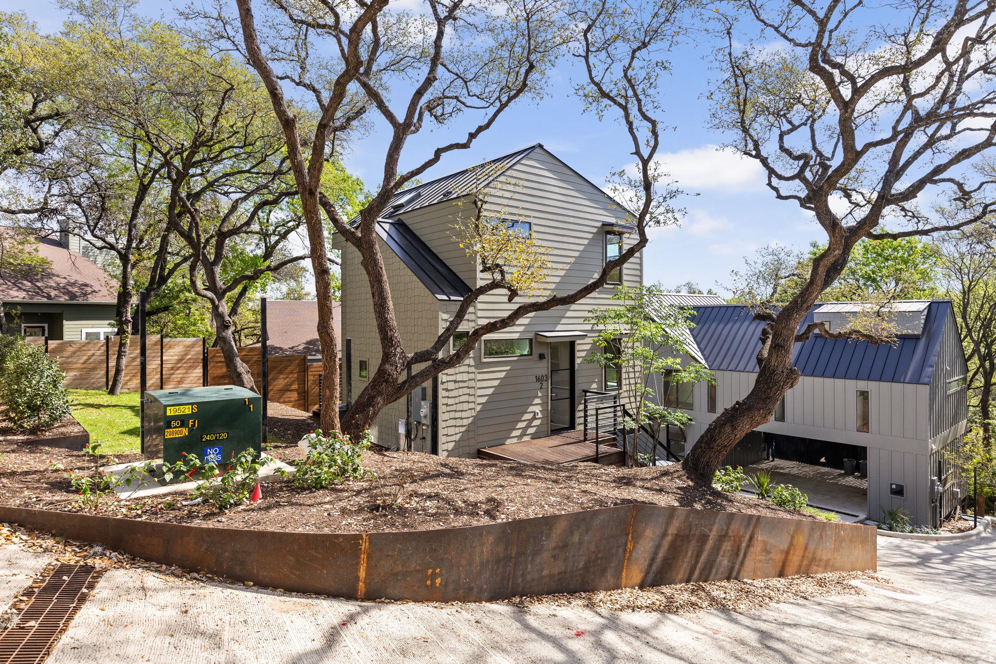 1603 Chelsea Ln # 2, Austin, TX 78704