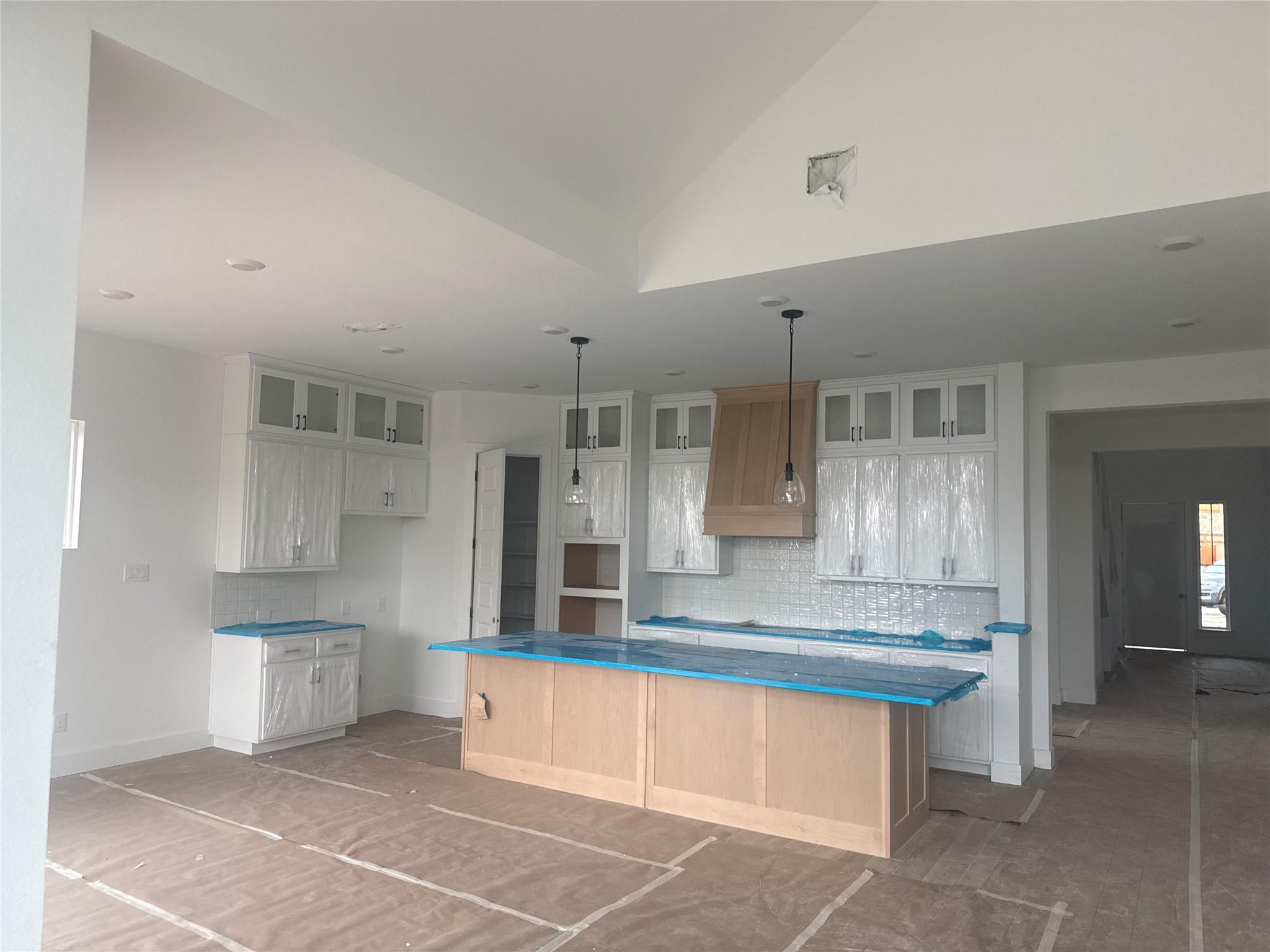 18708 Hopper Ln, Austin, TX 78738