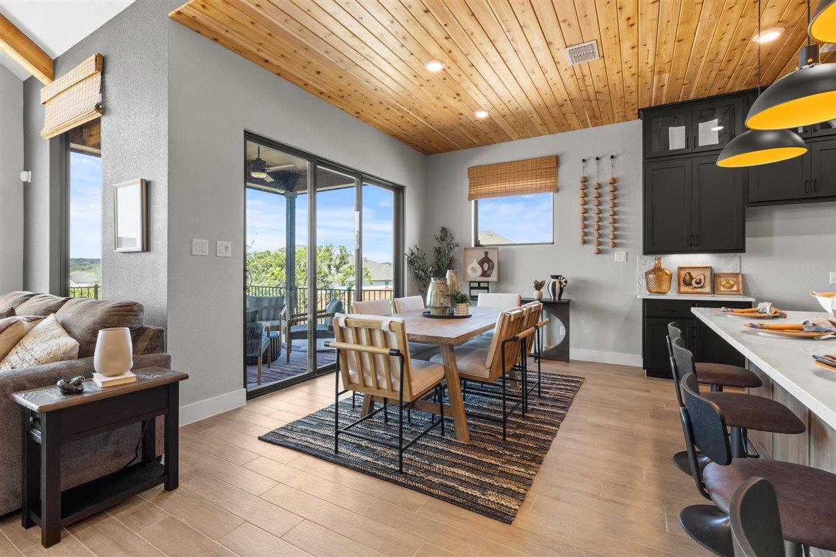 18708 Hopper Ln, Austin, TX 78738