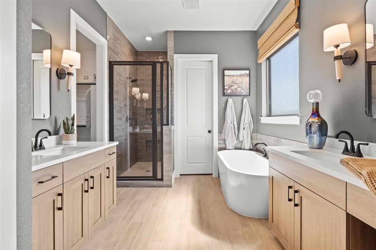 18708 Hopper Ln, Austin, TX 78738