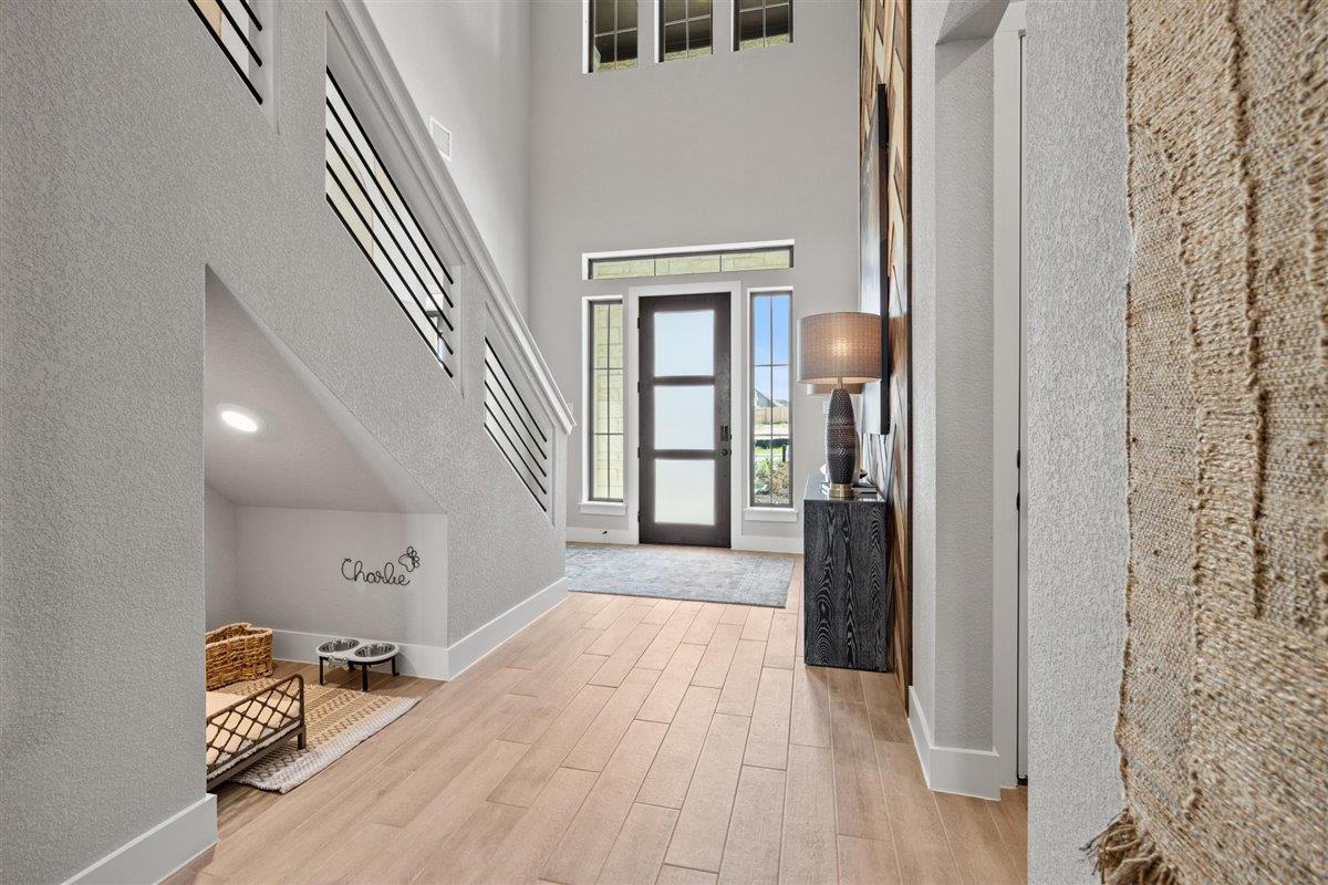 18708 Hopper Ln, Austin, TX 78738