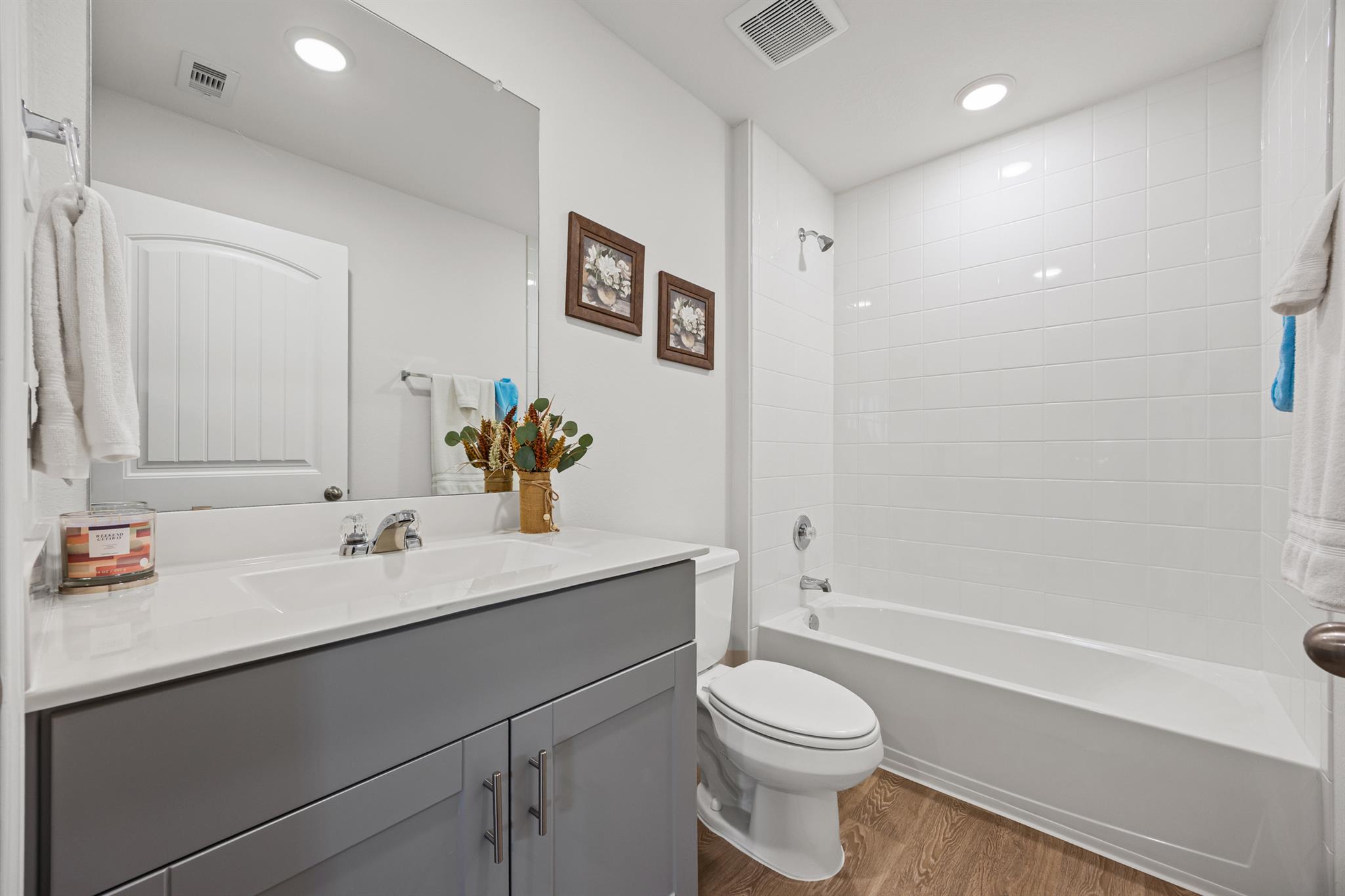 421 Lancebill Dr, Lockhart, TX 78644