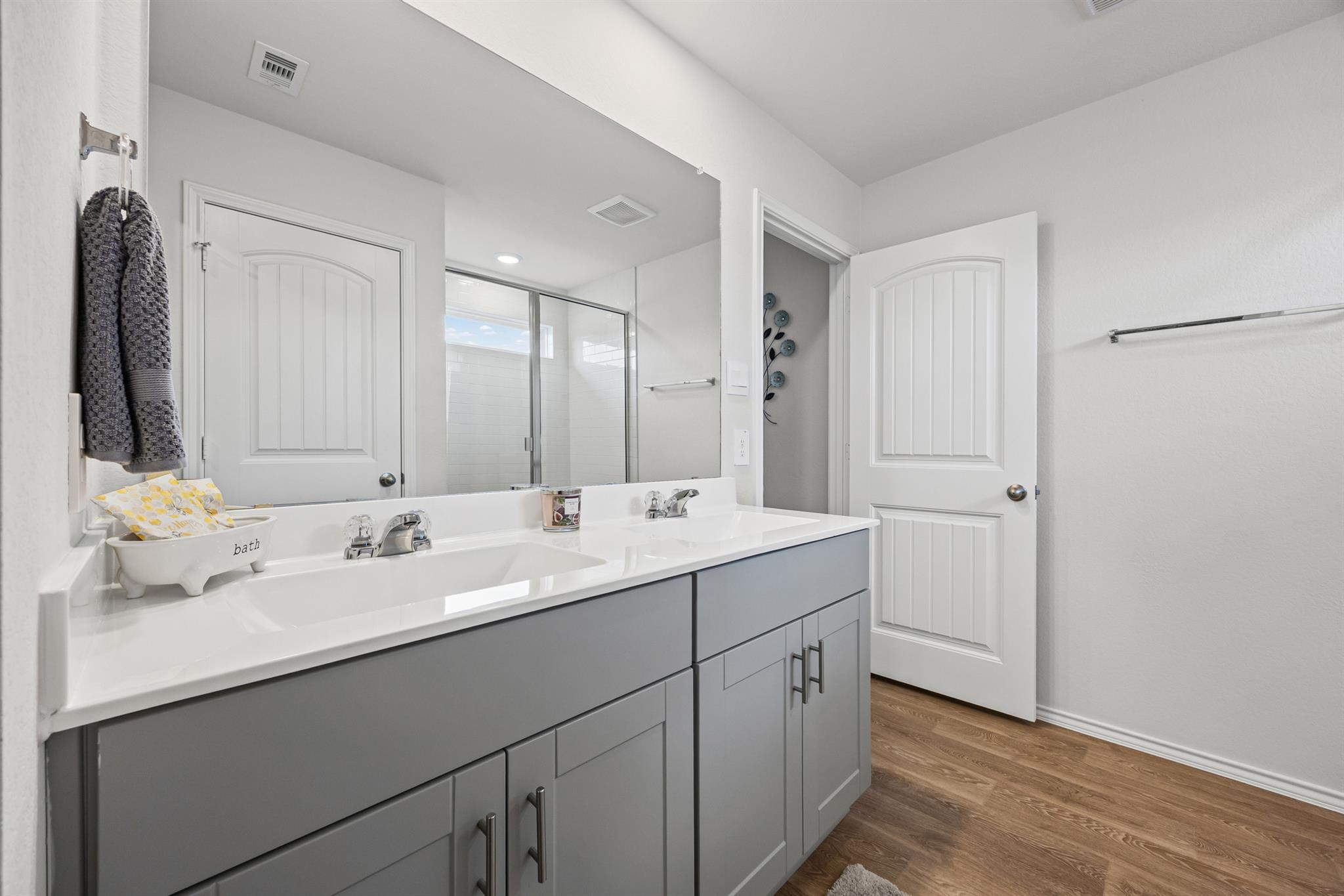 421 Lancebill Dr, Lockhart, TX 78644