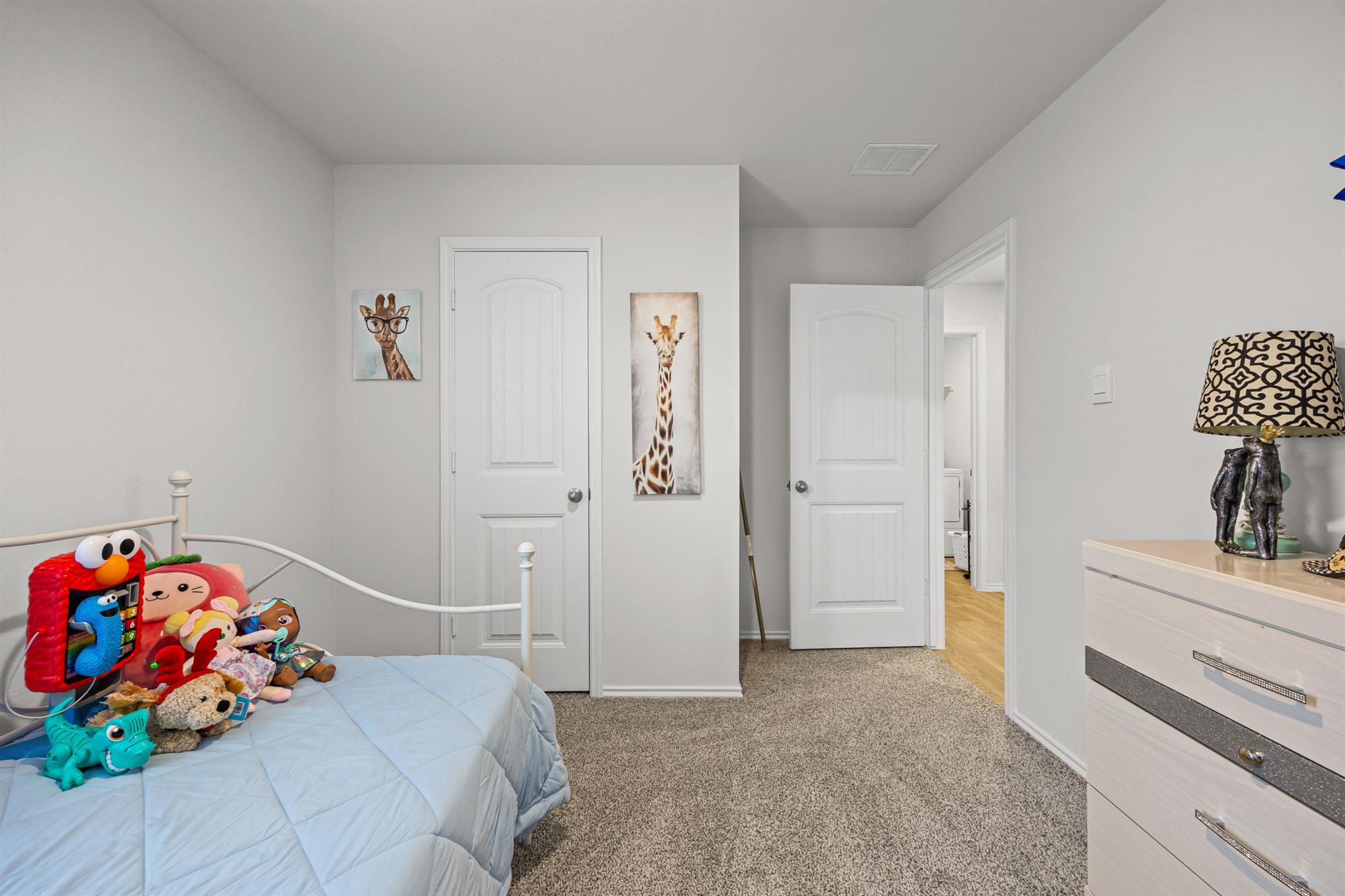 421 Lancebill Dr, Lockhart, TX 78644