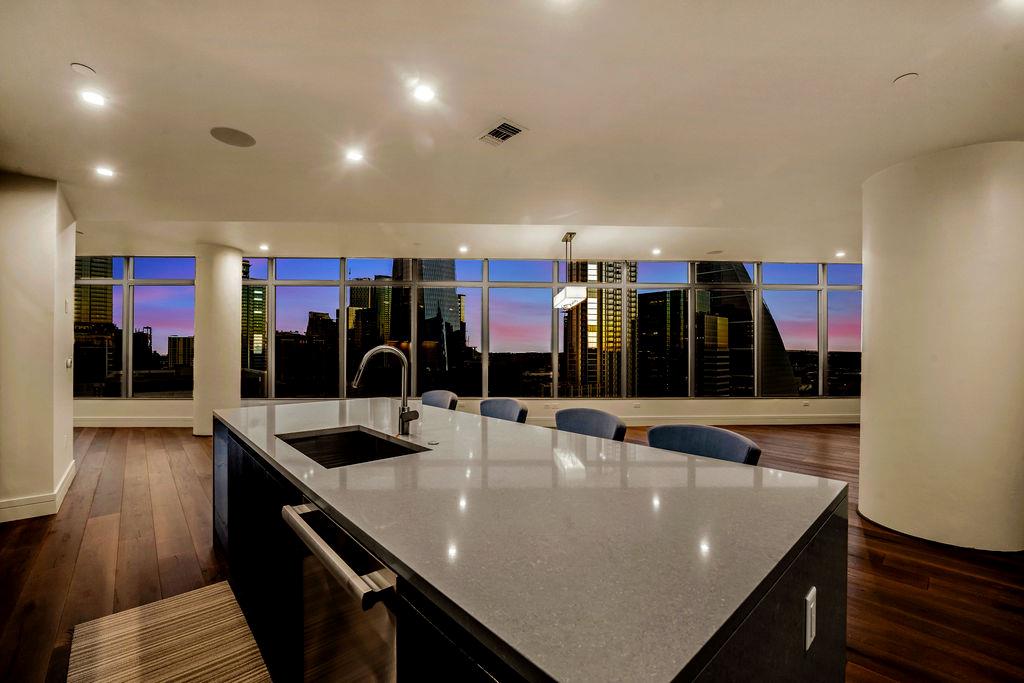 501 West Ave # 2303, Austin, TX 78701