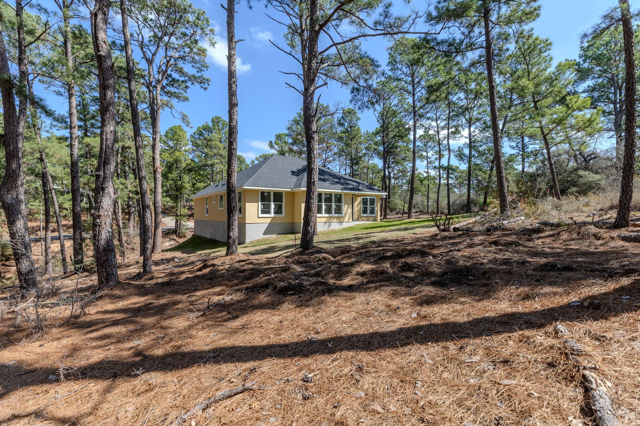 147 Kamakoa Ln, Bastrop, TX 78602