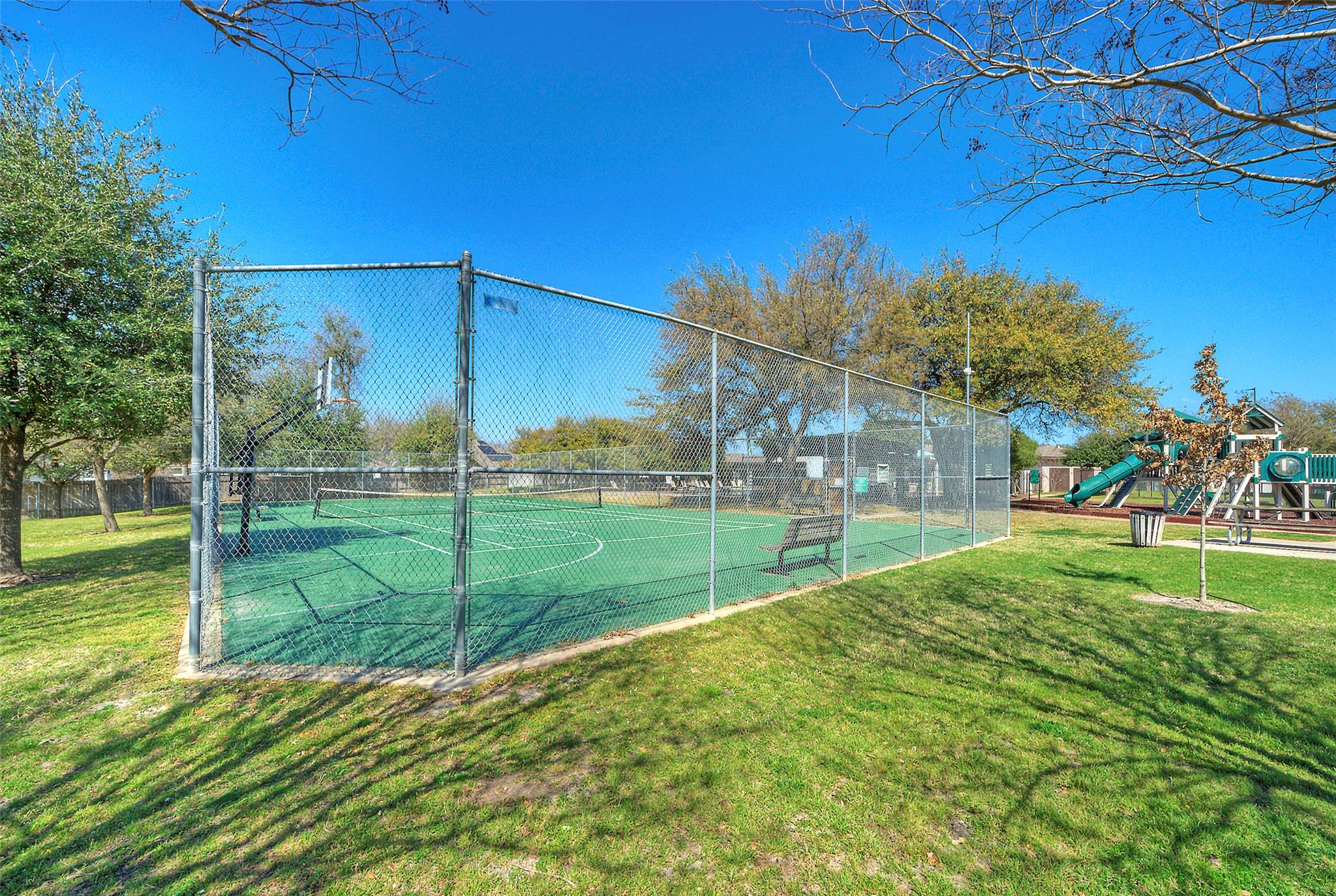 601 Indian Run Dr, Pflugerville, TX 78660