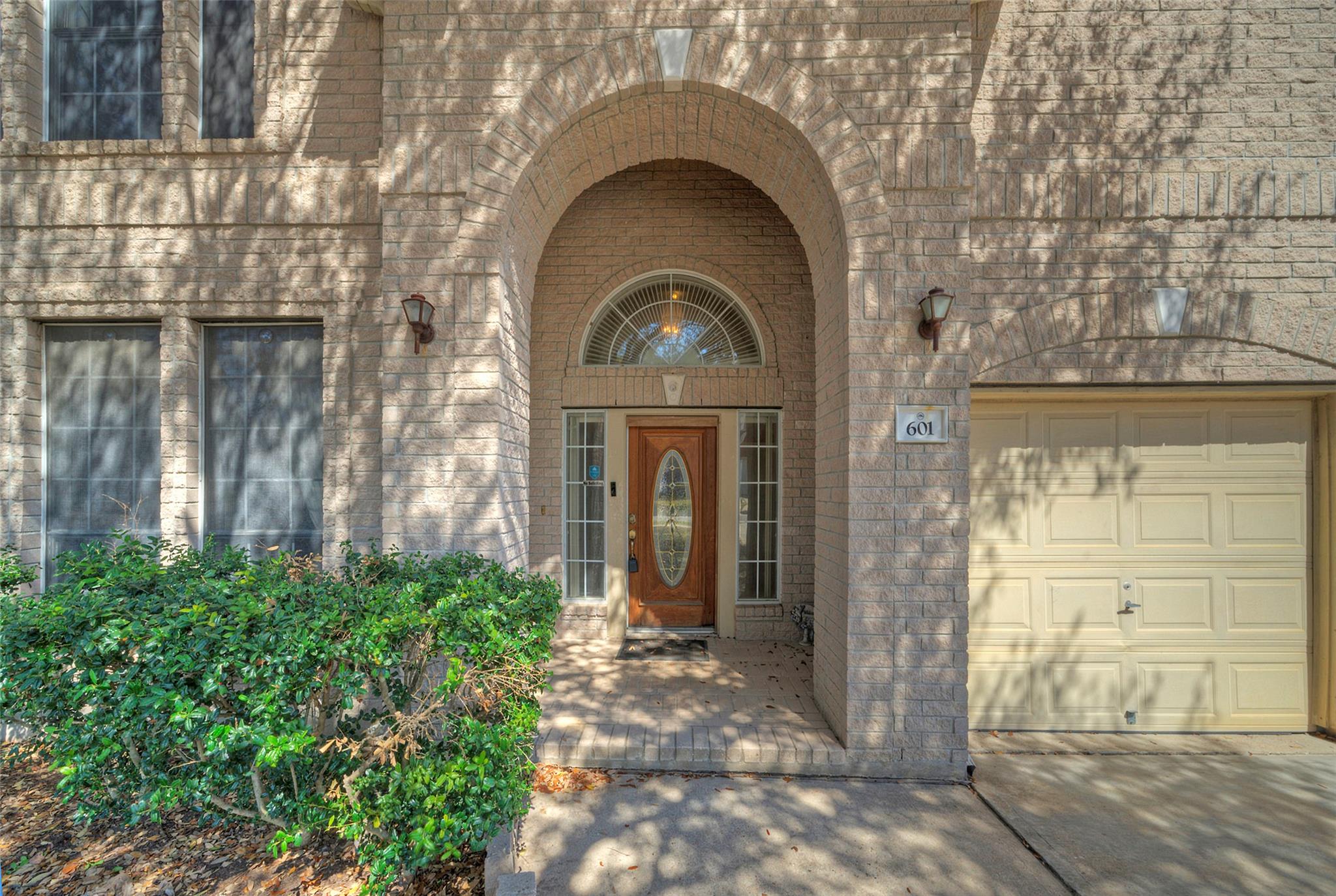 601 Indian Run Dr, Pflugerville, TX 78660