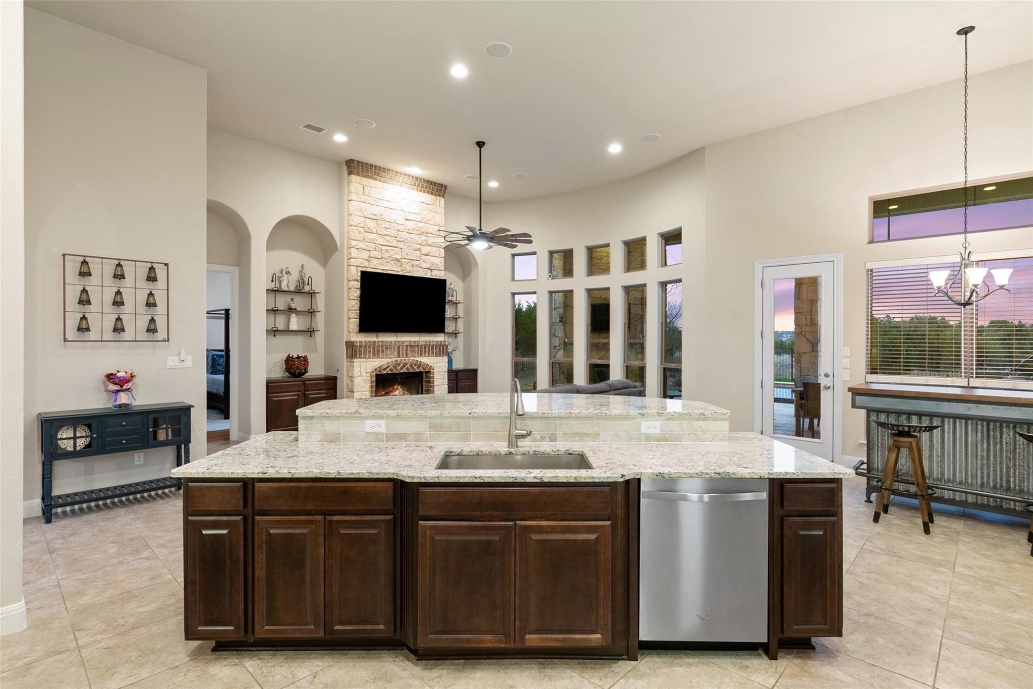 17632 Stratus Cv, Dripping Springs, TX 78620