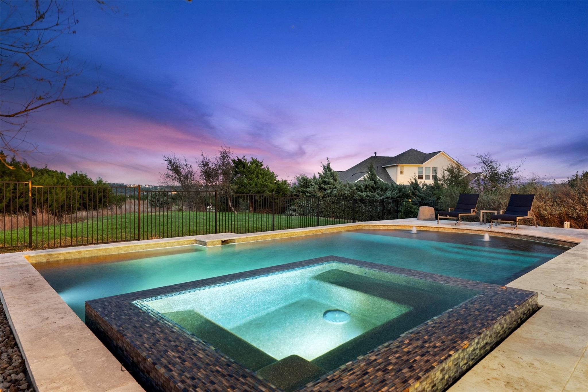 17632 Stratus Cv, Dripping Springs, TX 78620