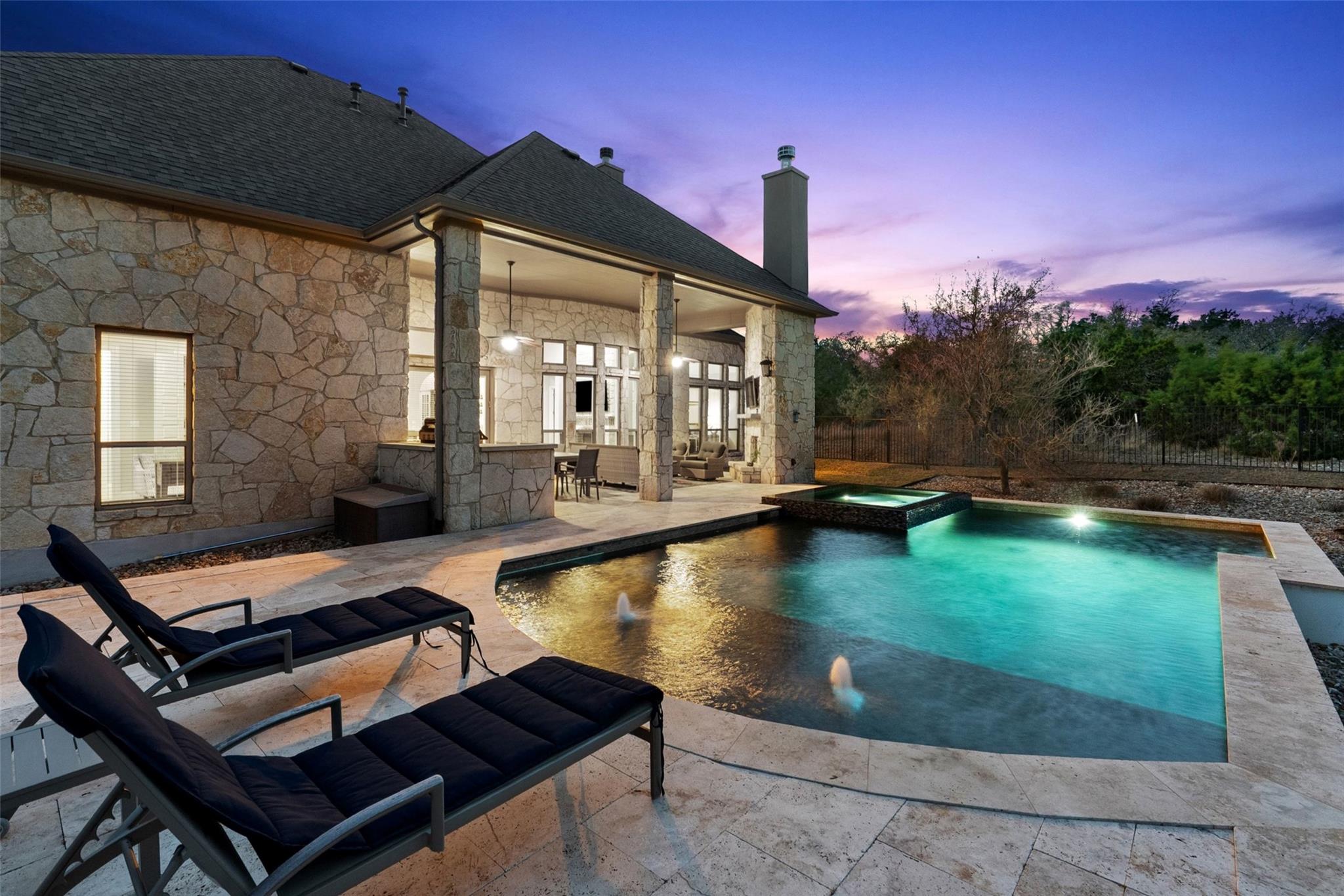 17632 Stratus Cv, Dripping Springs, TX 78620