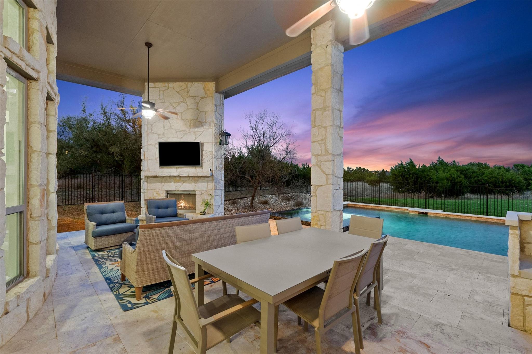 17632 Stratus Cv, Dripping Springs, TX 78620