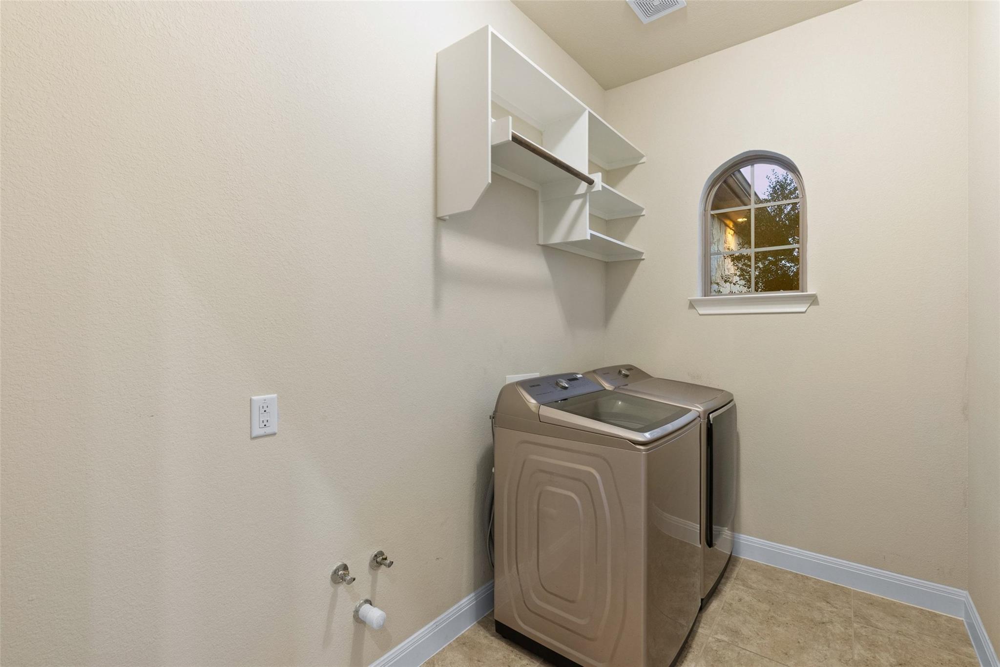 17632 Stratus Cv, Dripping Springs, TX 78620