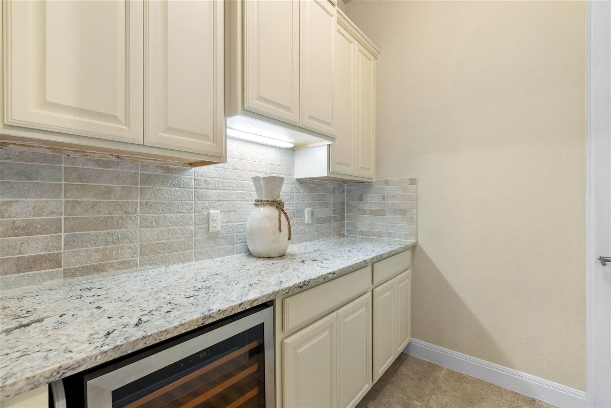 17632 Stratus Cv, Dripping Springs, TX 78620