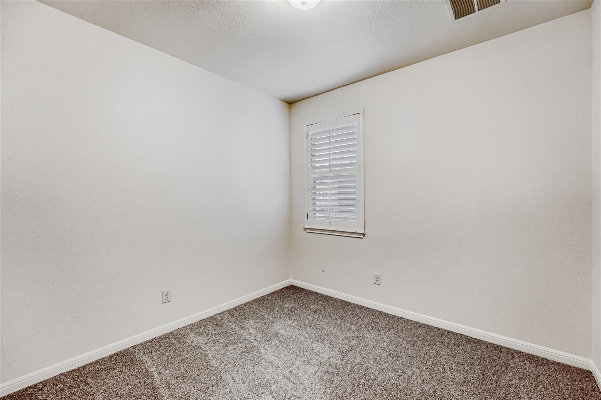 410 Anacua Loop # 30, Manchaca, TX 78652