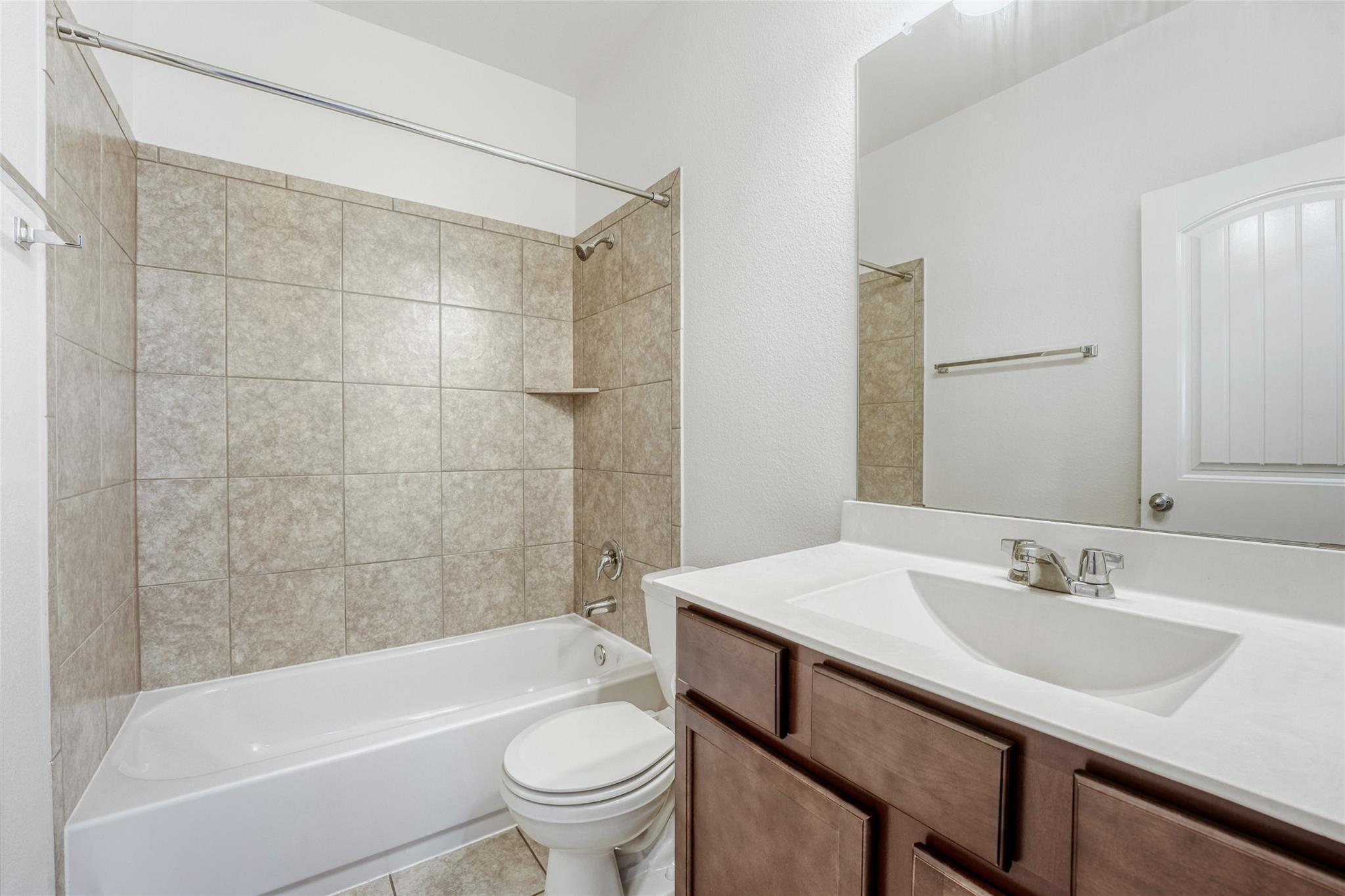 410 Anacua Loop # 30, Manchaca, TX 78652