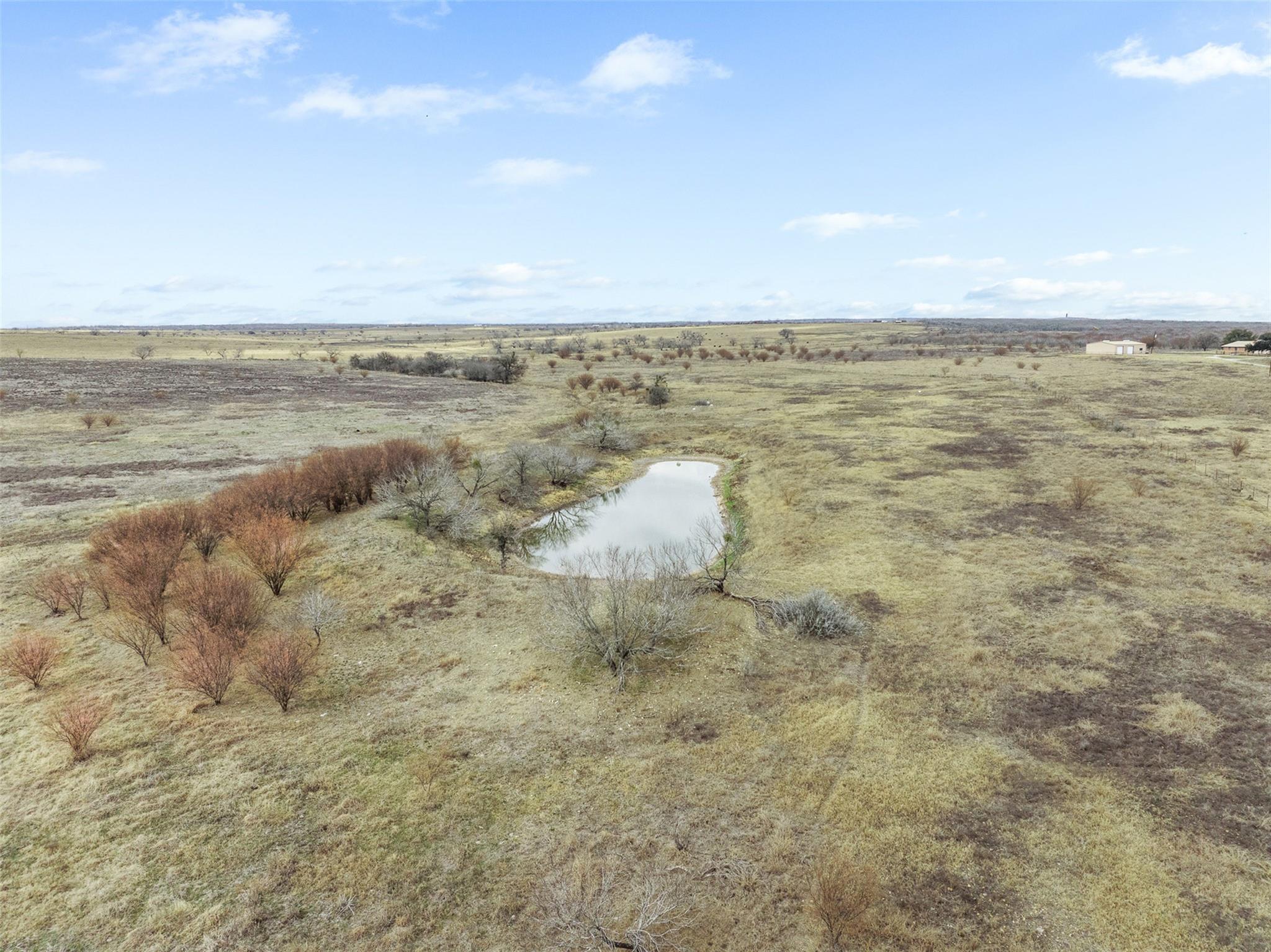 2884 Political Rd, Lockhart, TX 78644