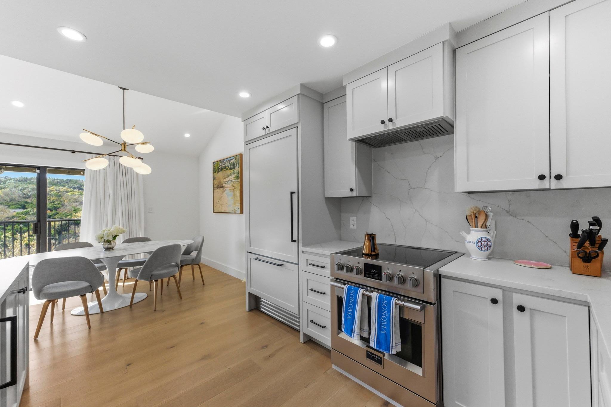 1821 Westlake Dr # 105, Austin, TX 78746