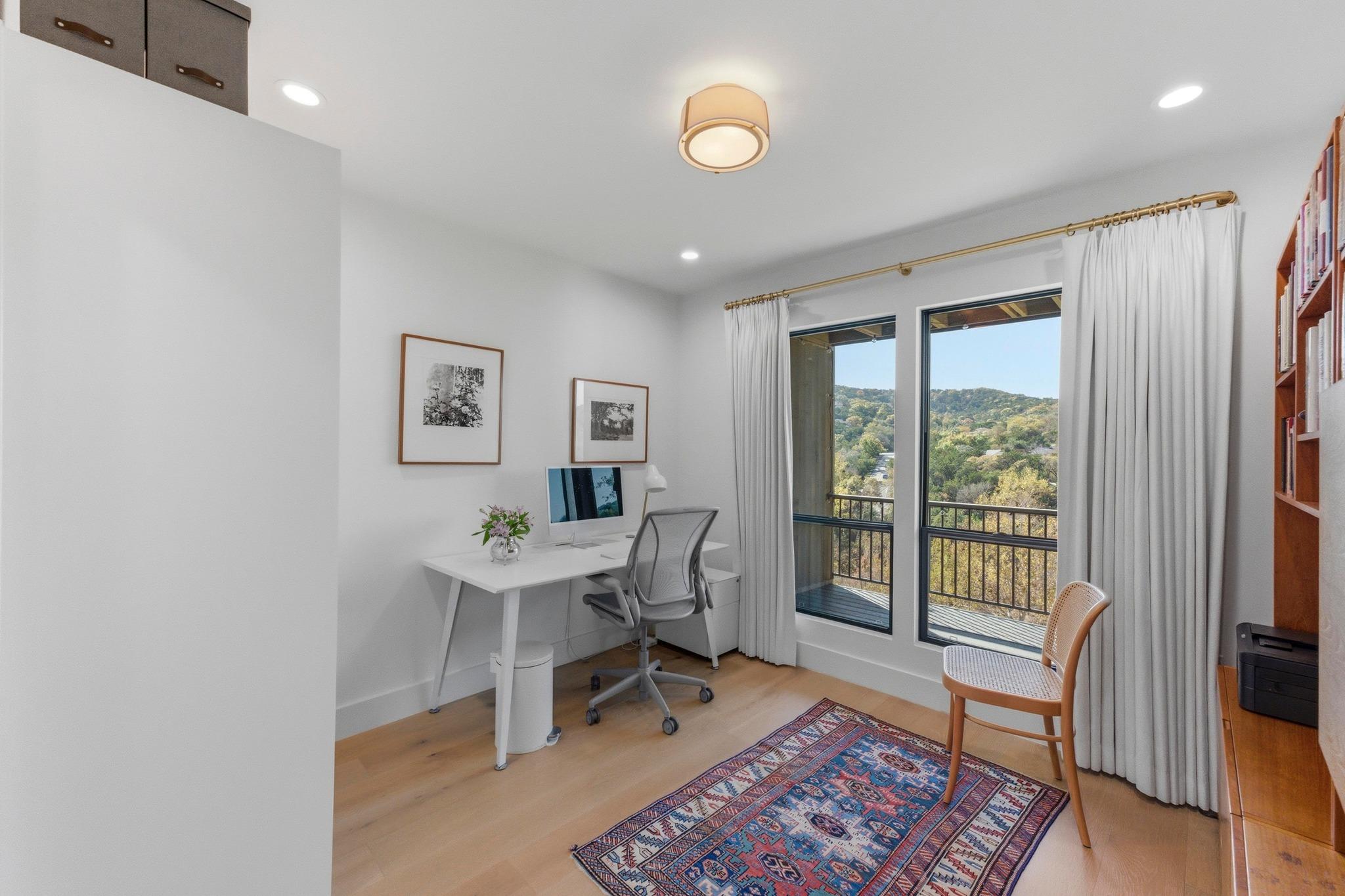 1821 Westlake Dr # 105, Austin, TX 78746