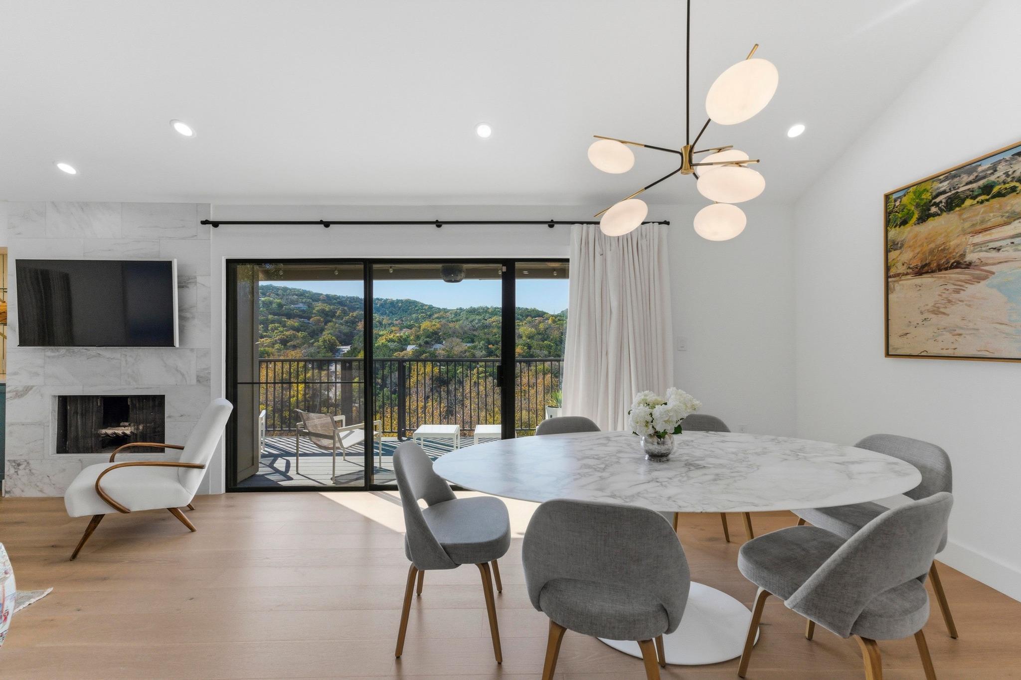 1821 Westlake Dr # 105, Austin, TX 78746