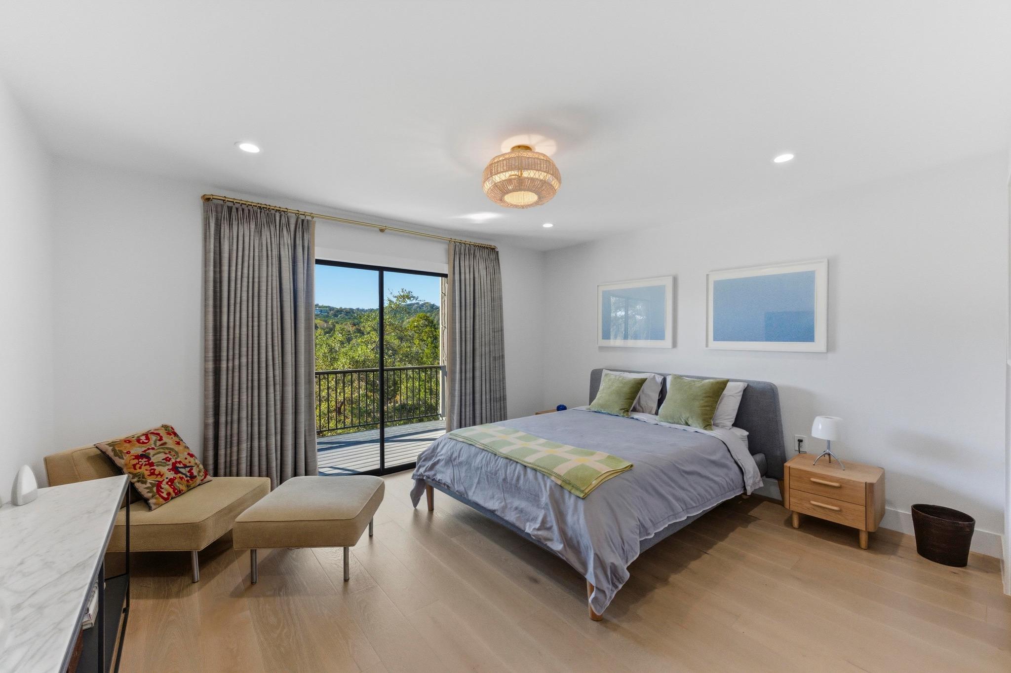 1821 Westlake Dr # 105, Austin, TX 78746