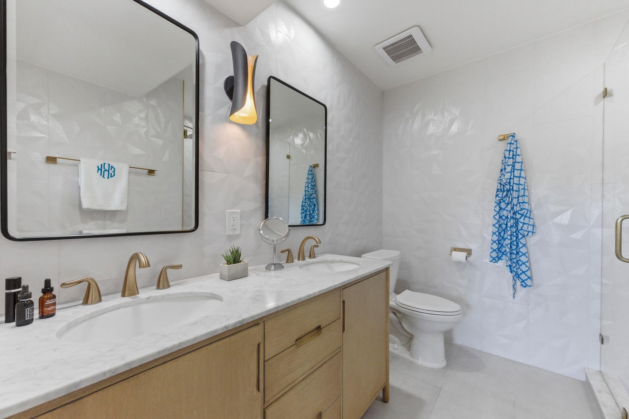 1821 Westlake Dr # 105, Austin, TX 78746