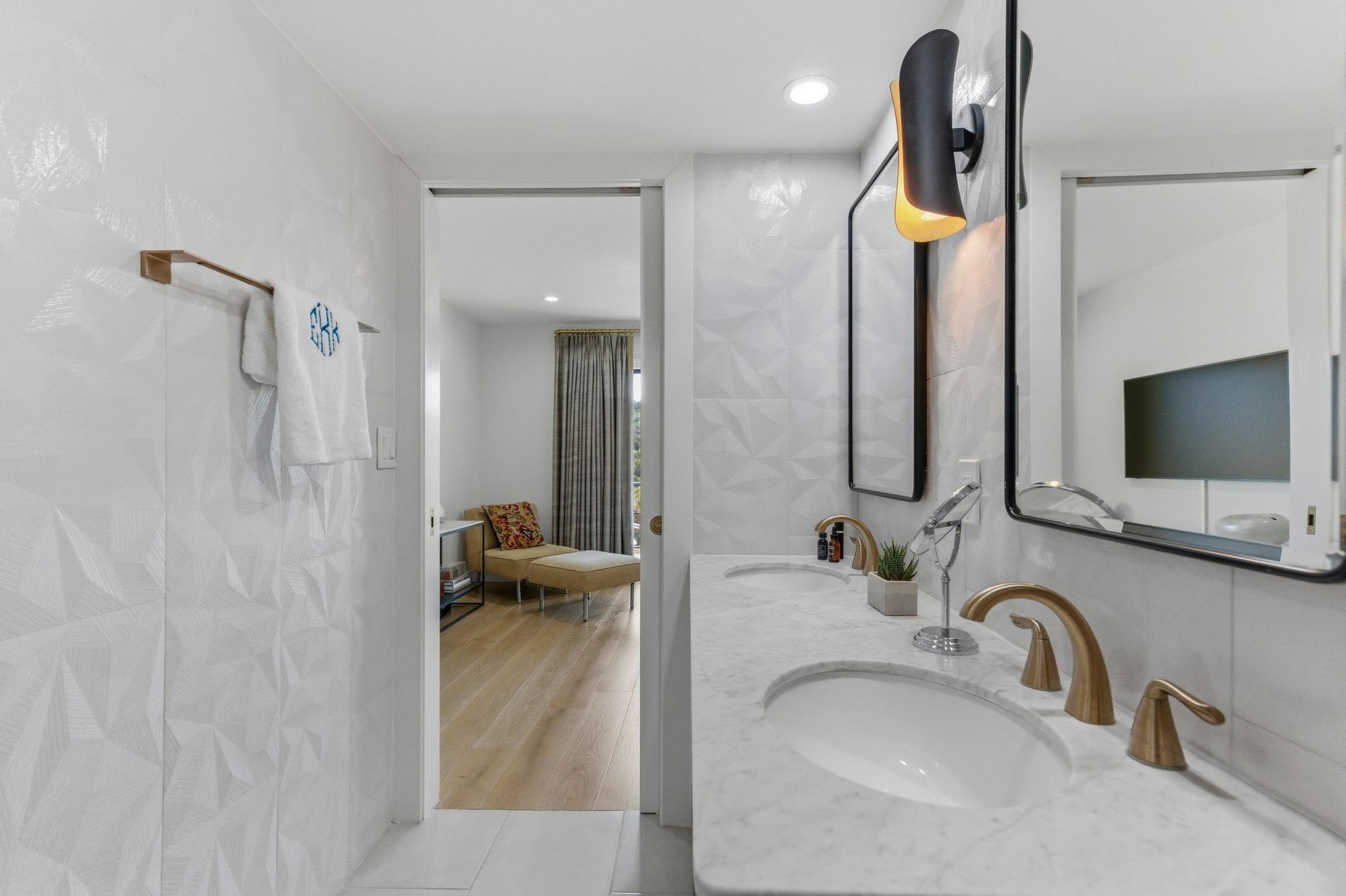 1821 Westlake Dr # 105, Austin, TX 78746