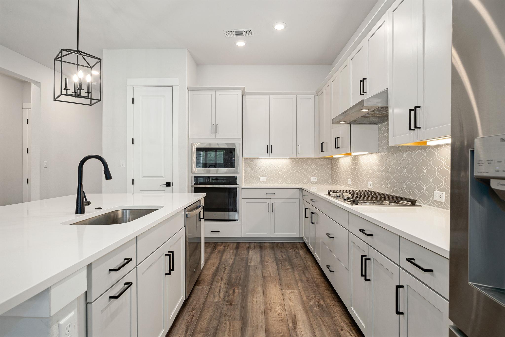 196 Moonlit Stream Pass, Dripping Springs, TX 78620