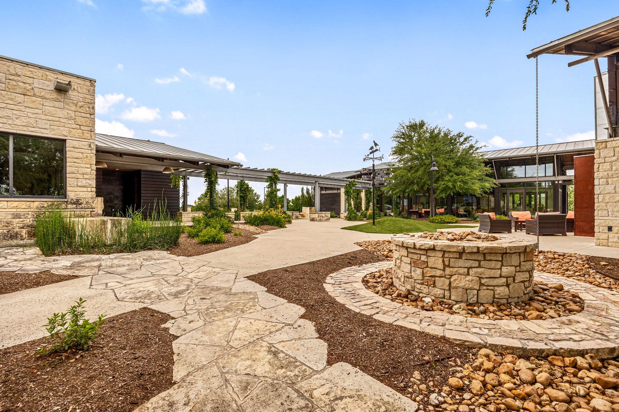 196 Moonlit Stream Pass, Dripping Springs, TX 78620