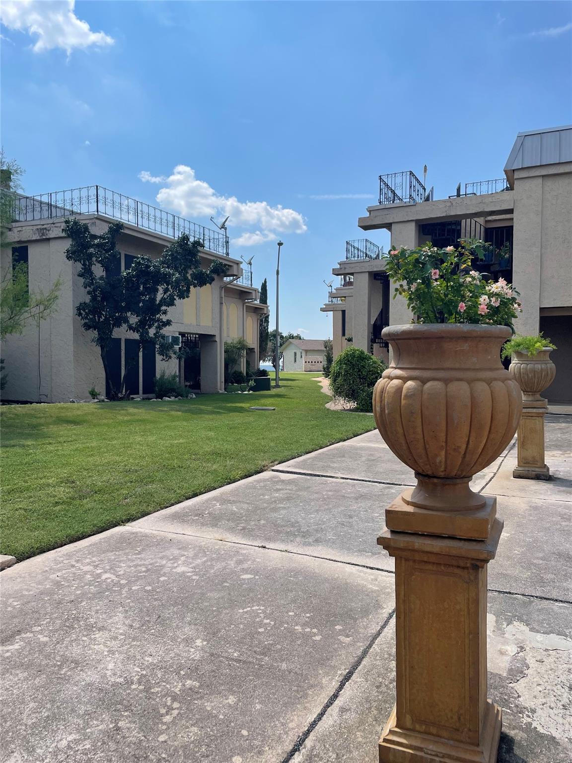 5804 Circulo Dr # 5E, Lago Vista, TX 78645