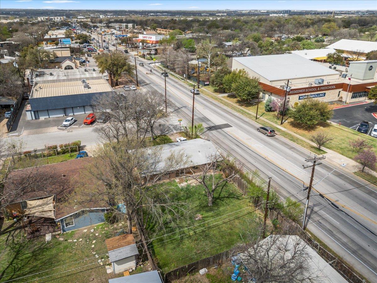 7813 Northwest Dr, Austin, TX 78757