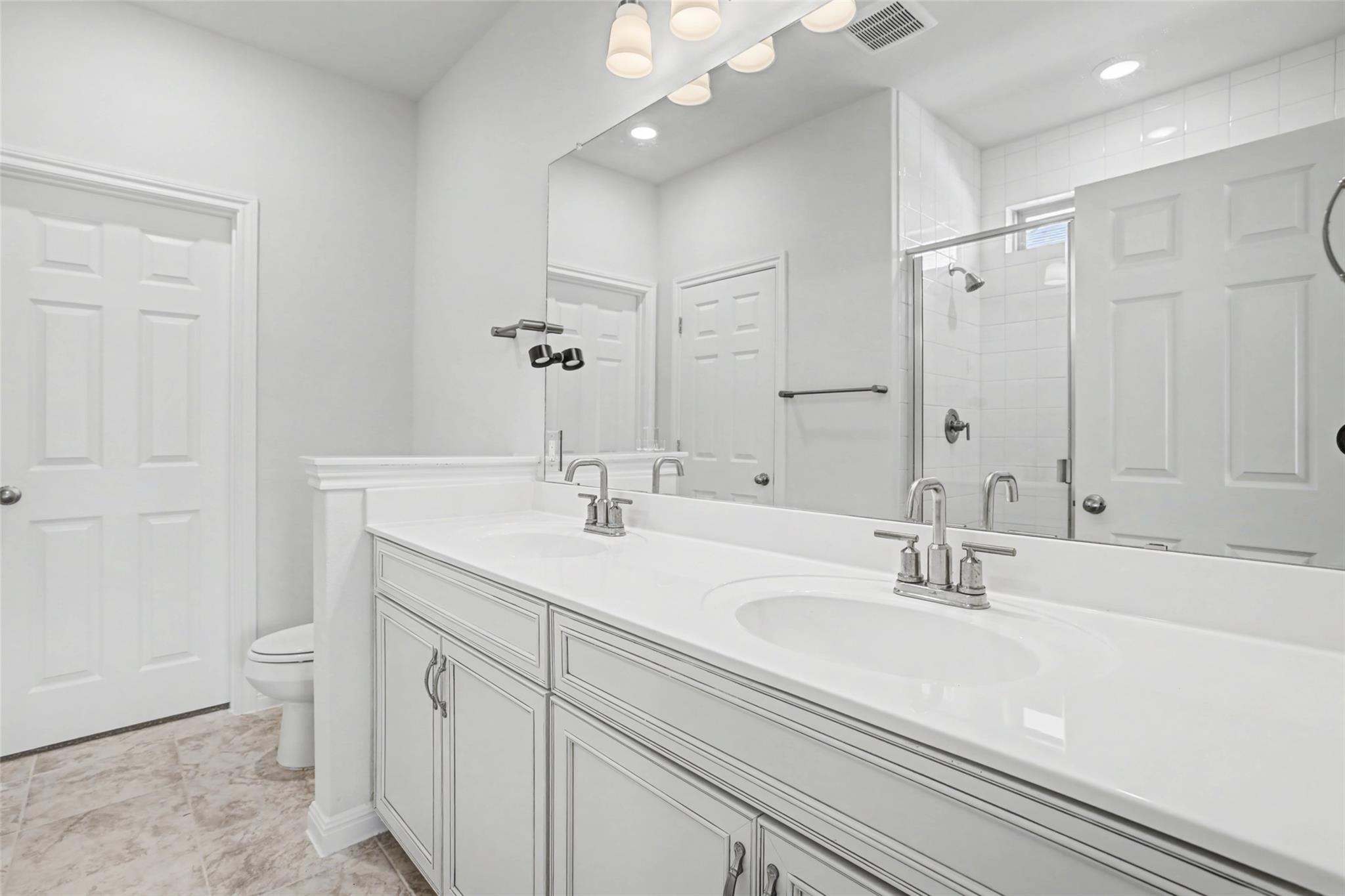 382 Smithsonian Ln, Kyle, TX 78640