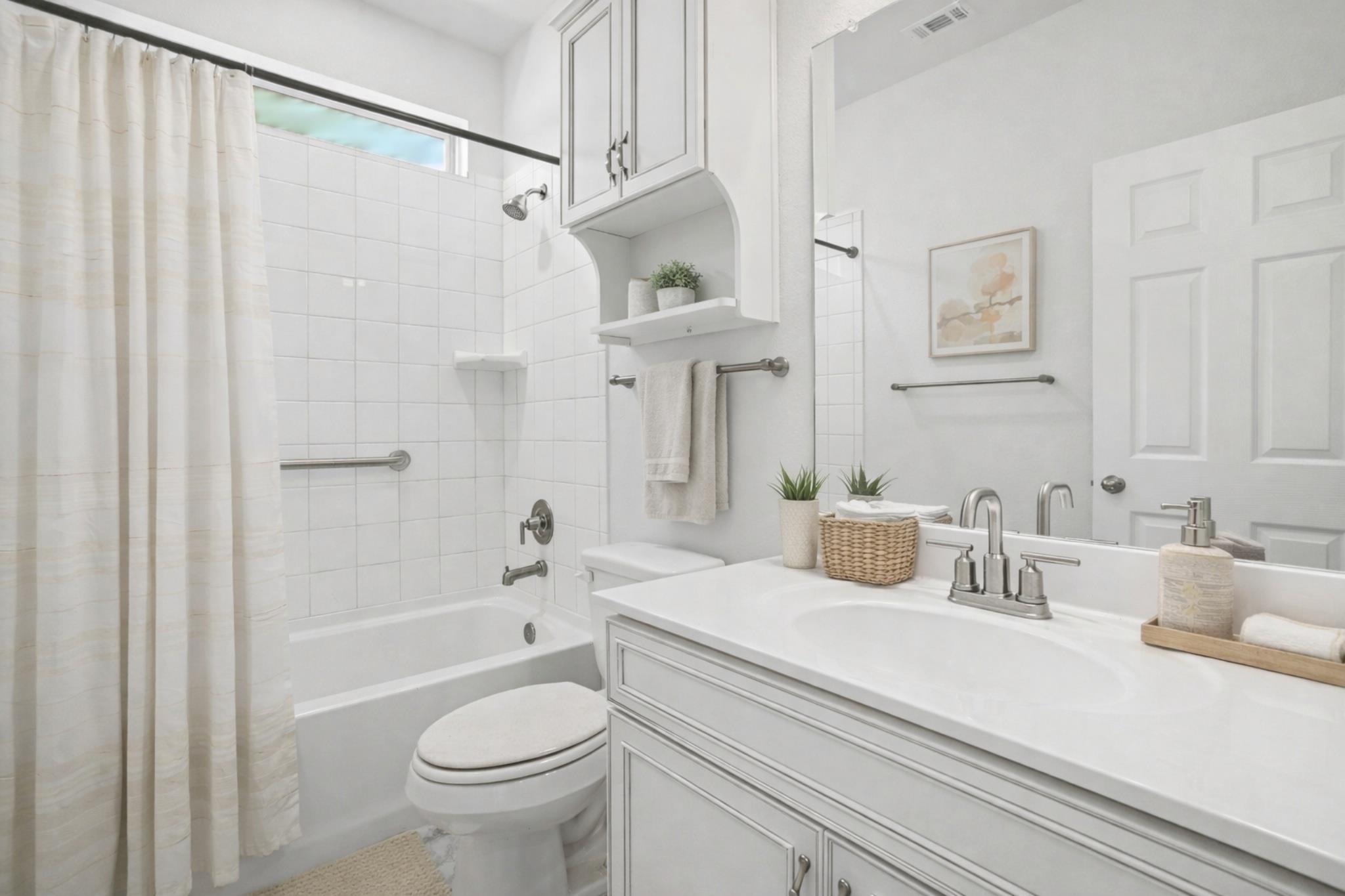 382 Smithsonian Ln, Kyle, TX 78640