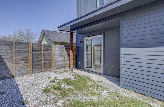 6203 Langham St # 1, Austin, TX 78741