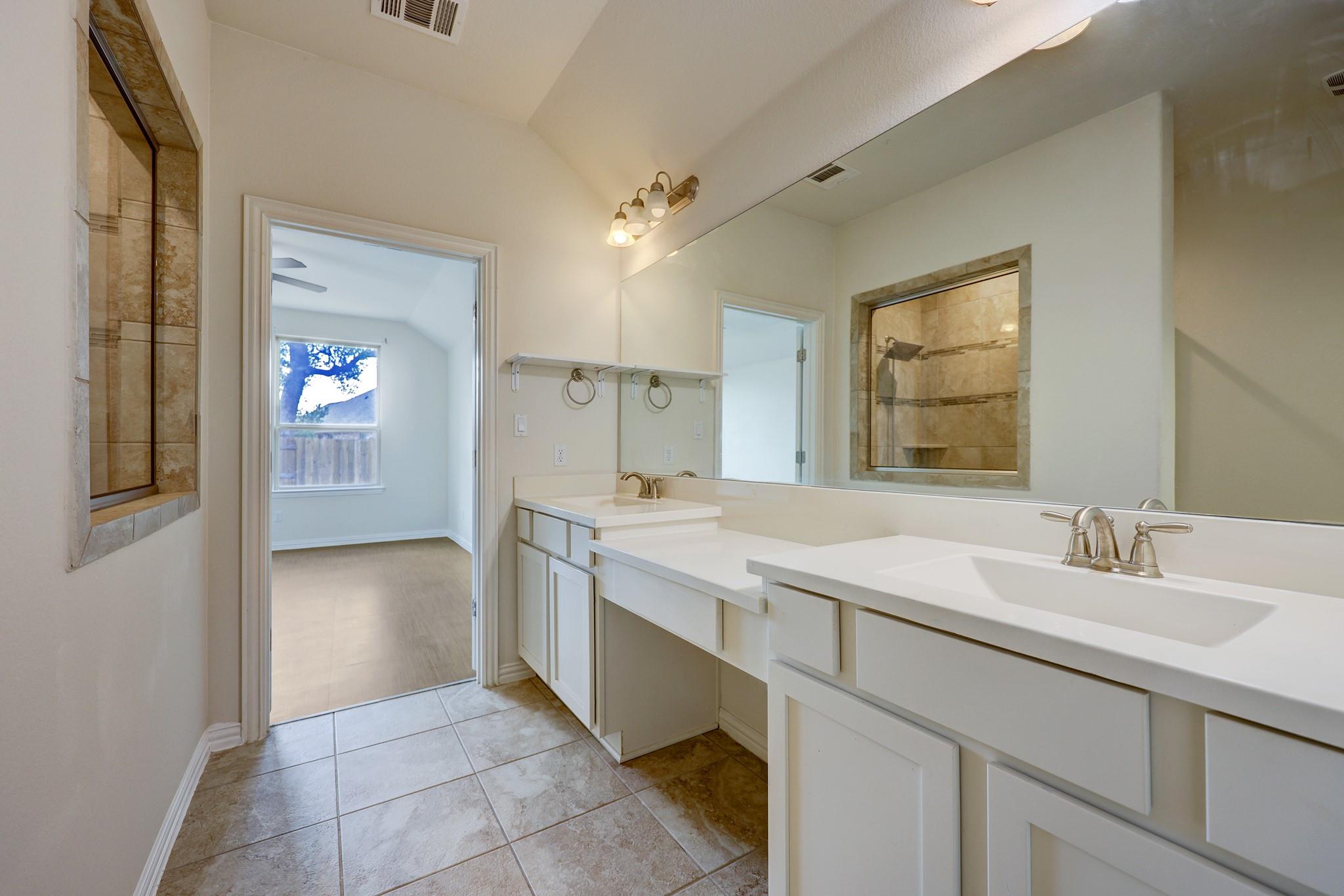 4123 Van Ness Dr, Round Rock, TX 78681