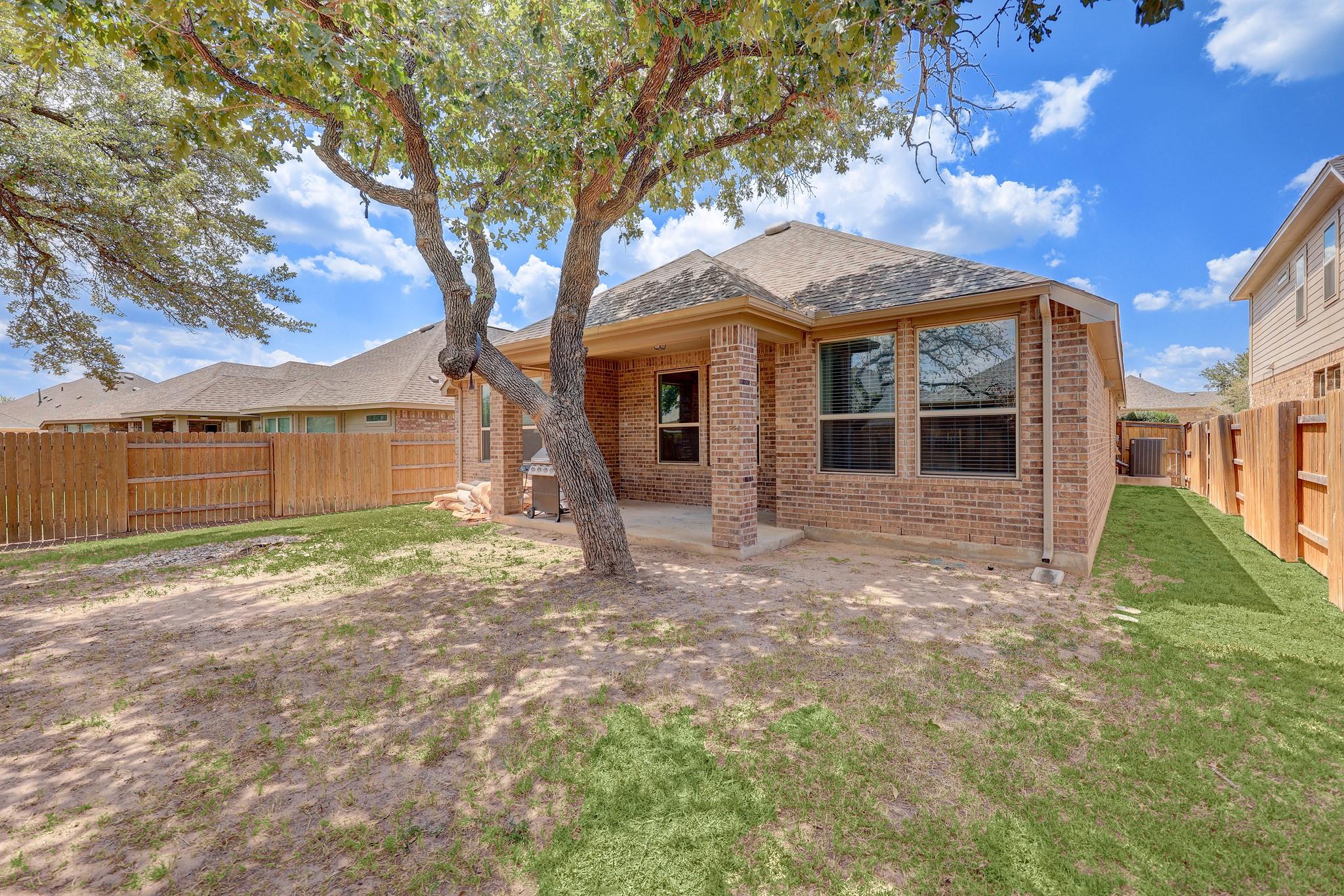 4123 Van Ness Dr, Round Rock, TX 78681