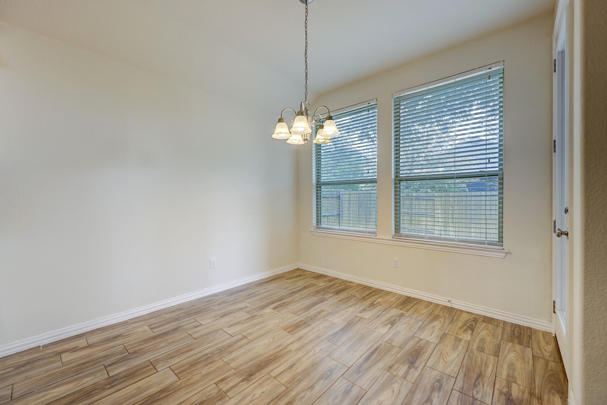 4123 Van Ness Dr, Round Rock, TX 78681