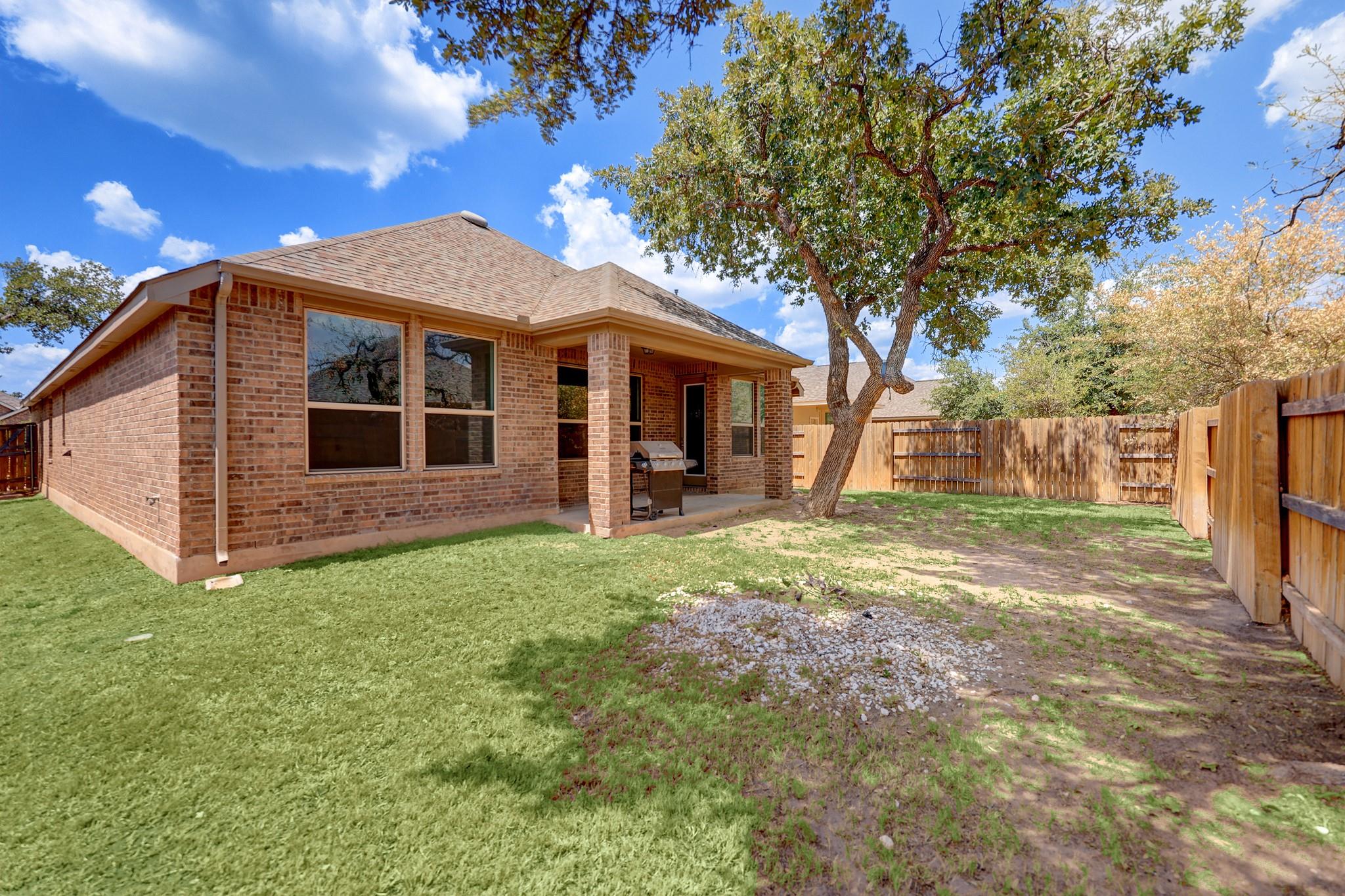 4123 Van Ness Dr, Round Rock, TX 78681