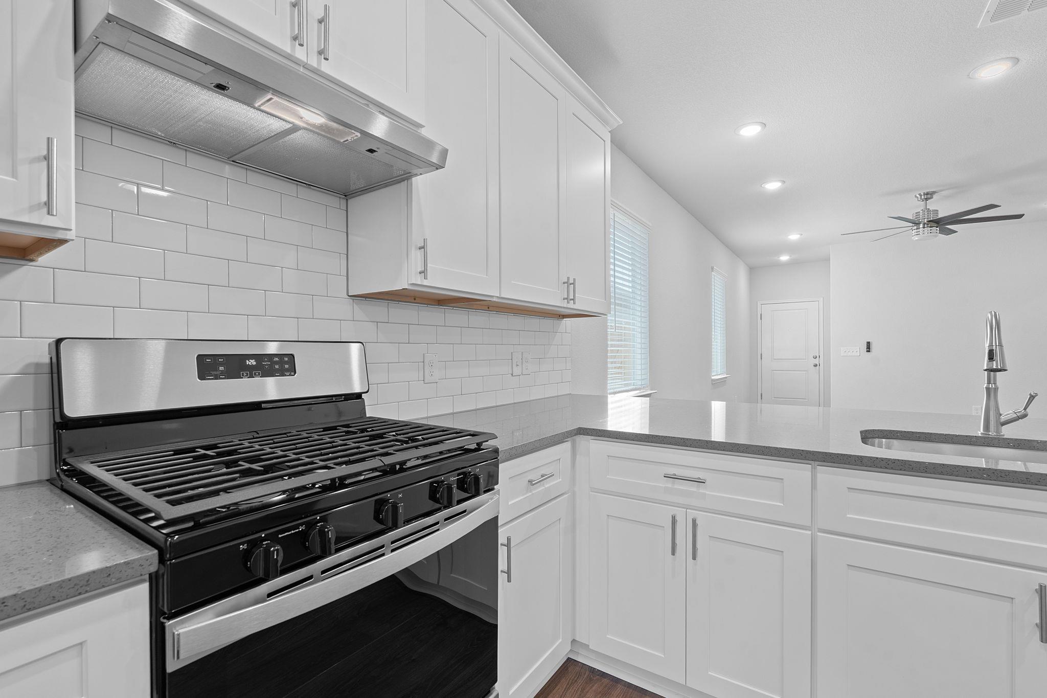 6349 Marsh Ln, Buda, TX 78610