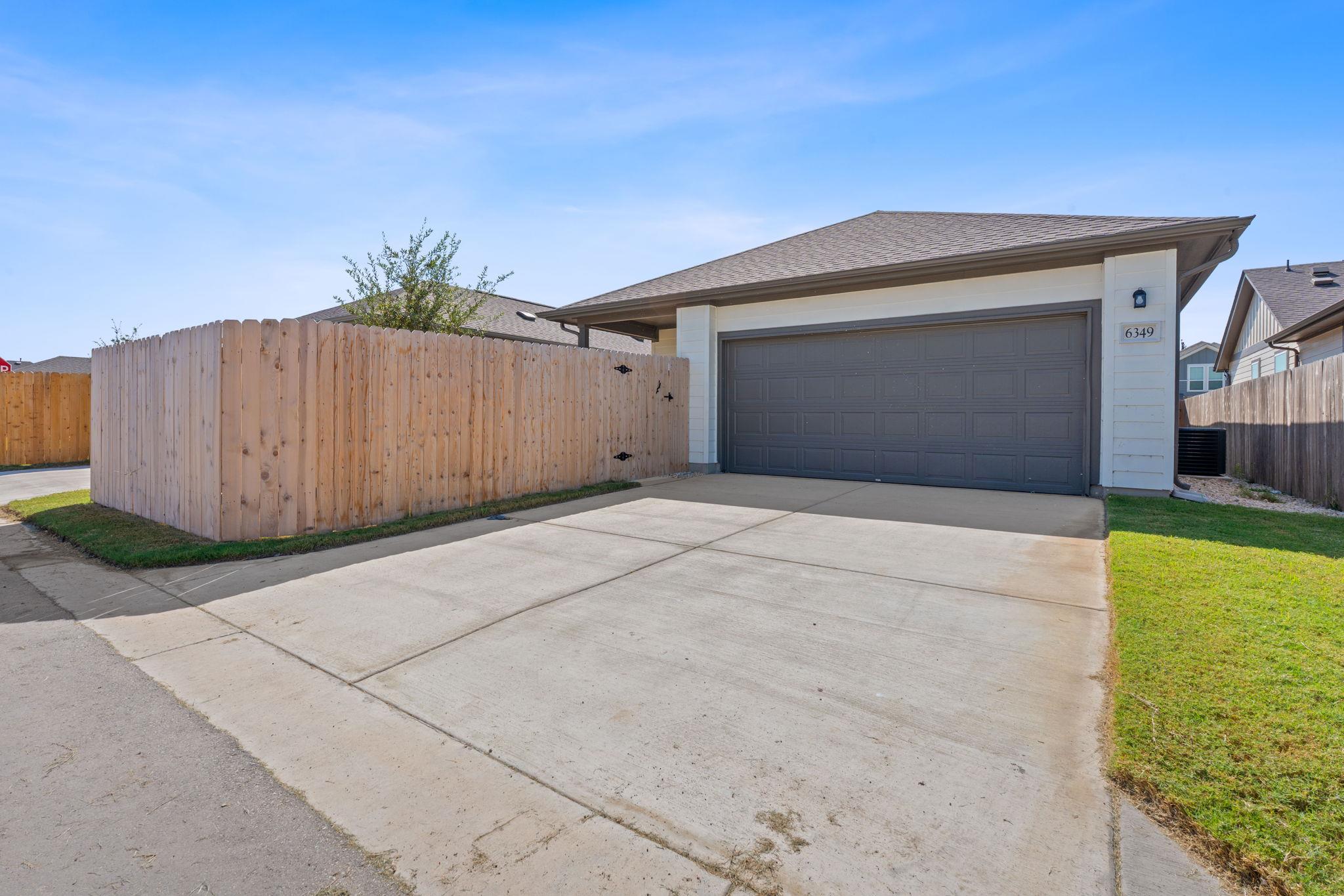 6349 Marsh Ln, Buda, TX 78610