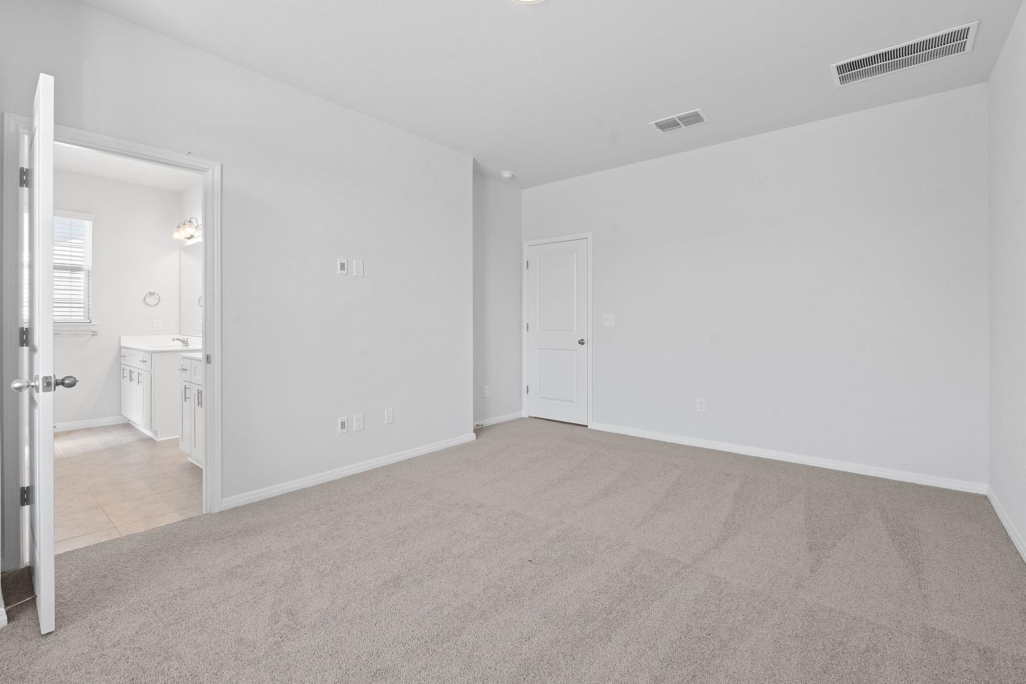 6349 Marsh Ln, Buda, TX 78610