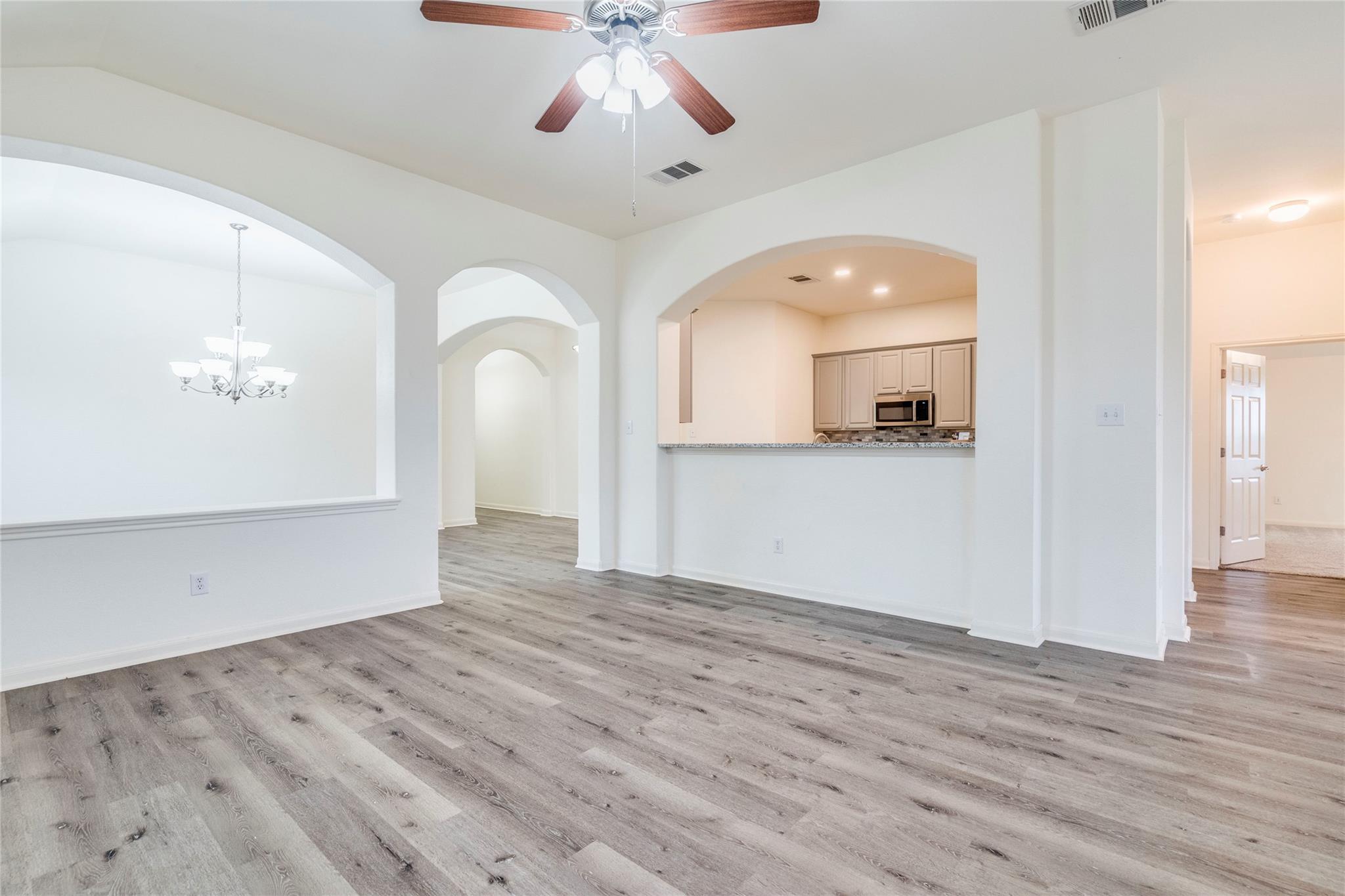 740 Dark Horse Ln, Buda, TX 78610