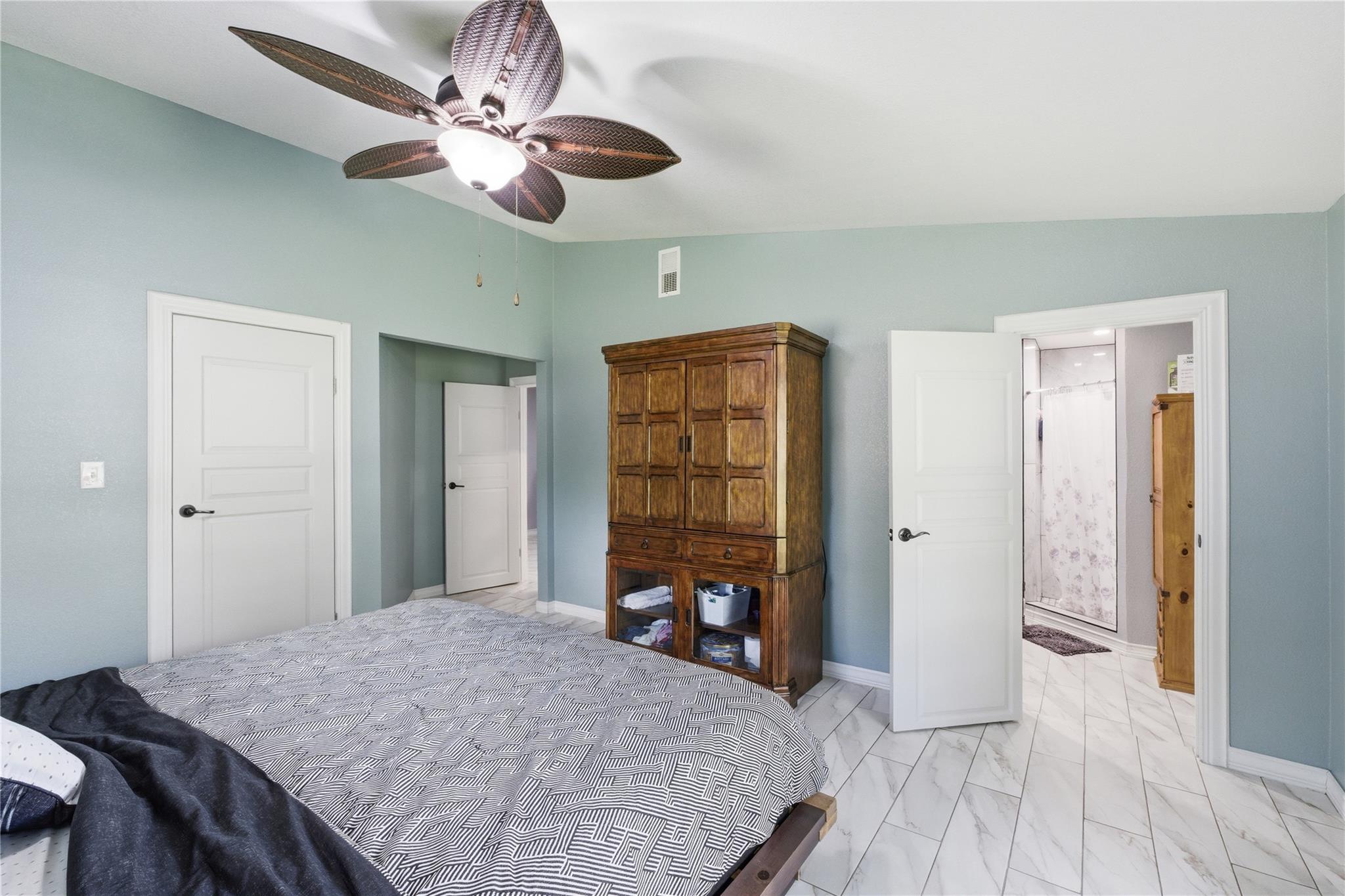 5716 Avenue C, Heidenheimer, TX 76501