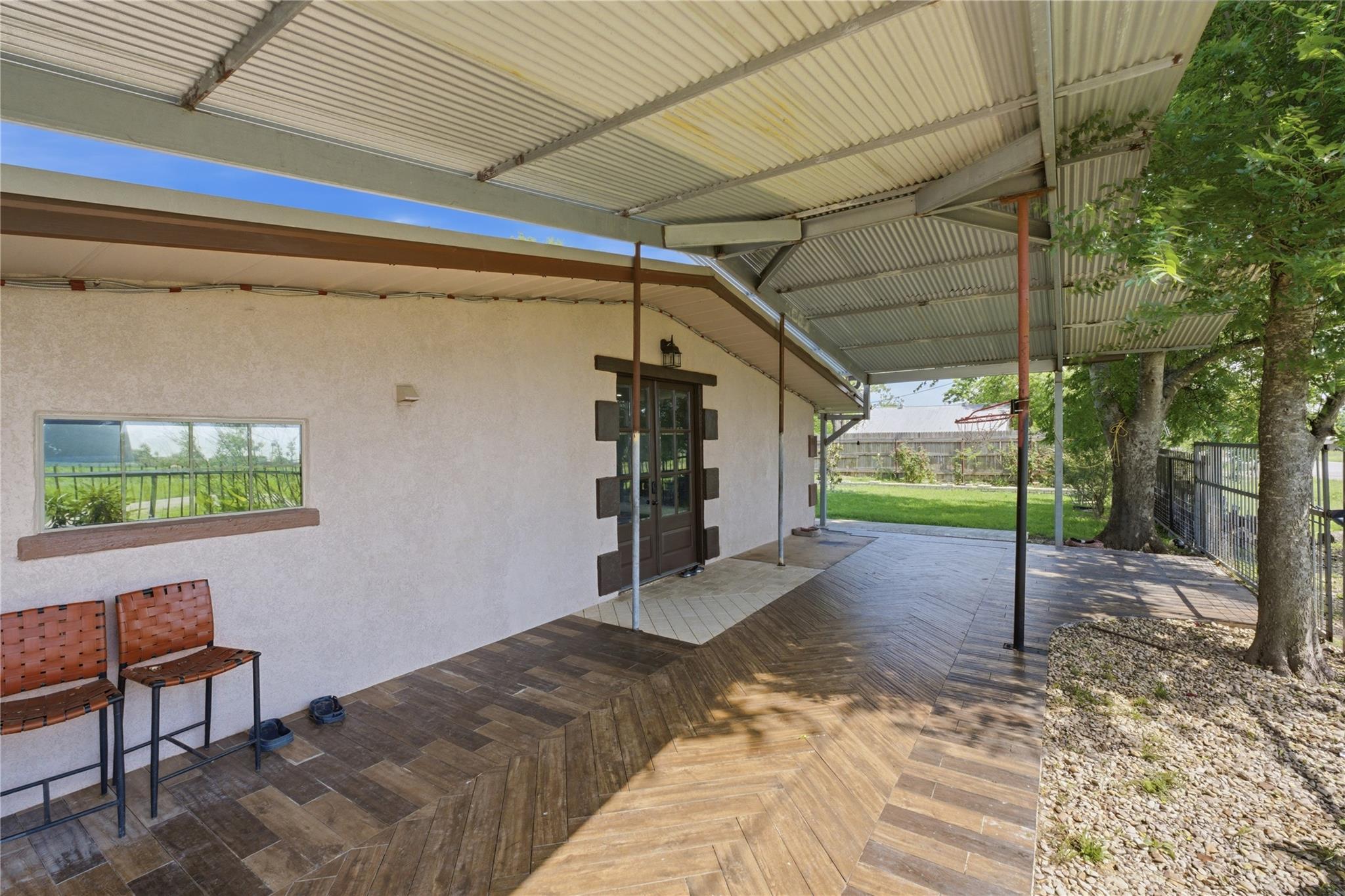 5716 Avenue C, Heidenheimer, TX 76501