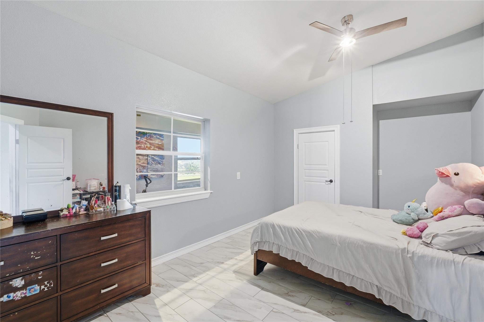 5716 Avenue C, Heidenheimer, TX 76501