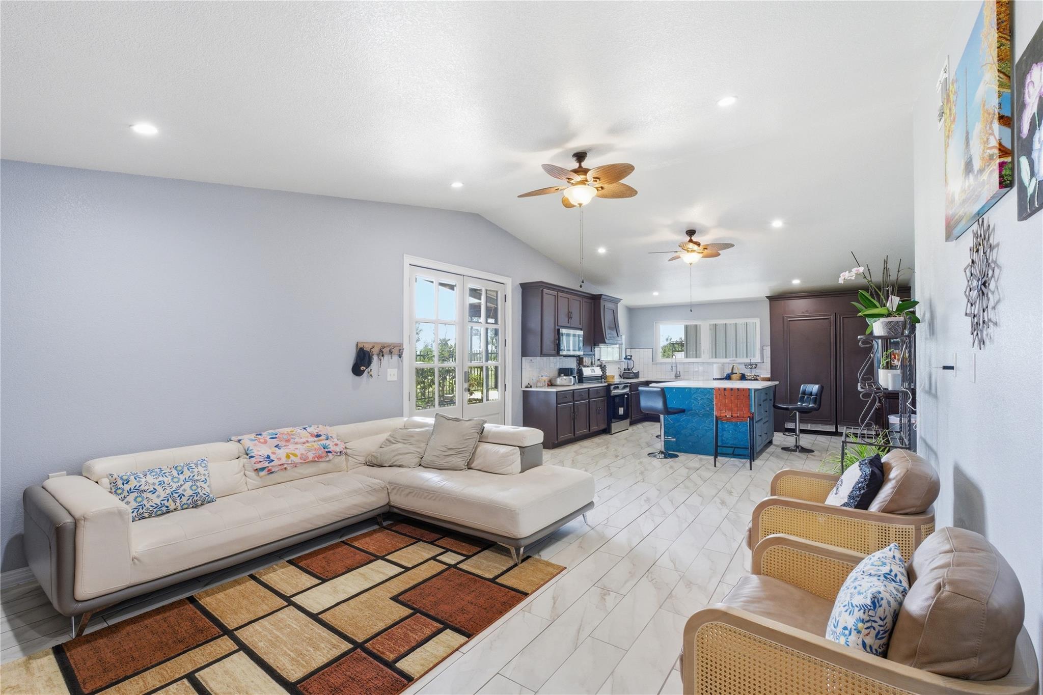 5716 Avenue C, Heidenheimer, TX 76501