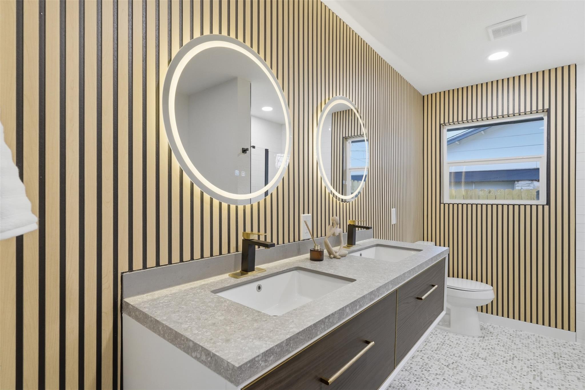 11302 Eubank Dr, Austin, TX 78758