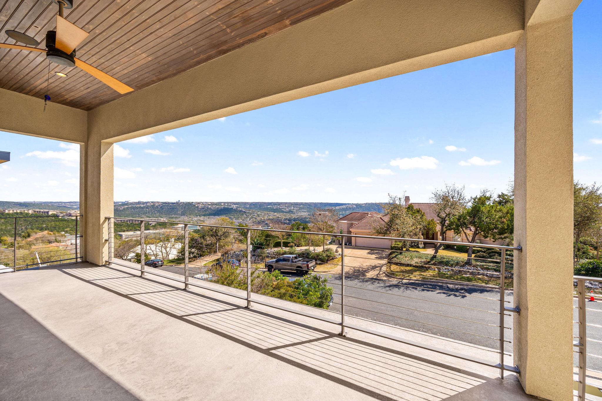 6504 W Courtyard Dr, Austin, TX 78730